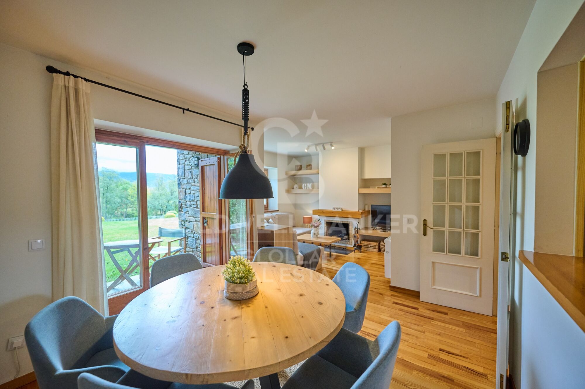 House 4 Bedrooms Sale Ger