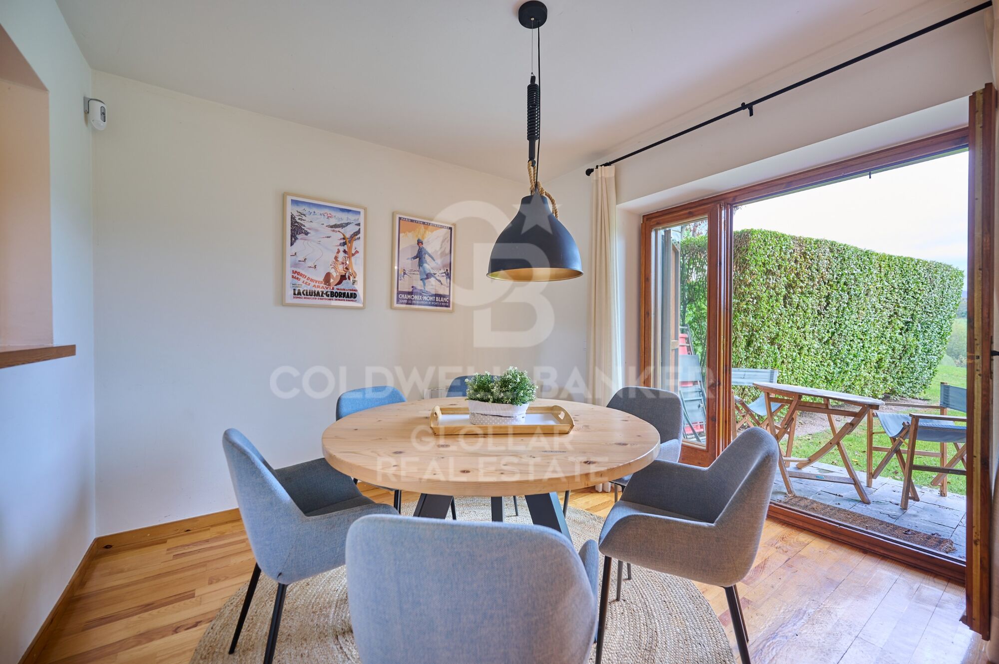 House 4 Bedrooms Sale Ger