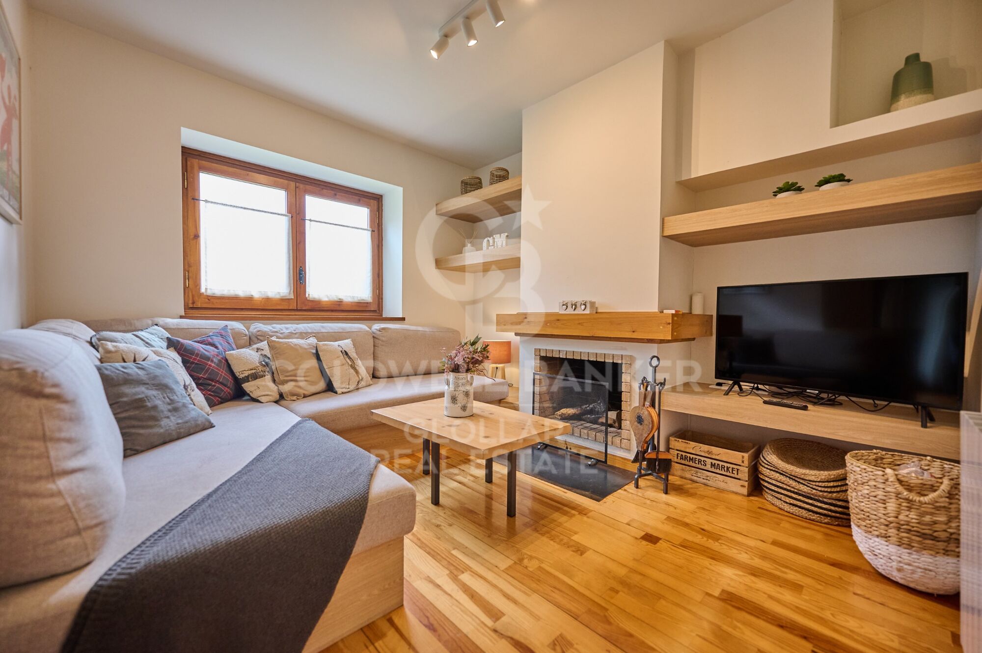 House 4 Bedrooms Sale Ger