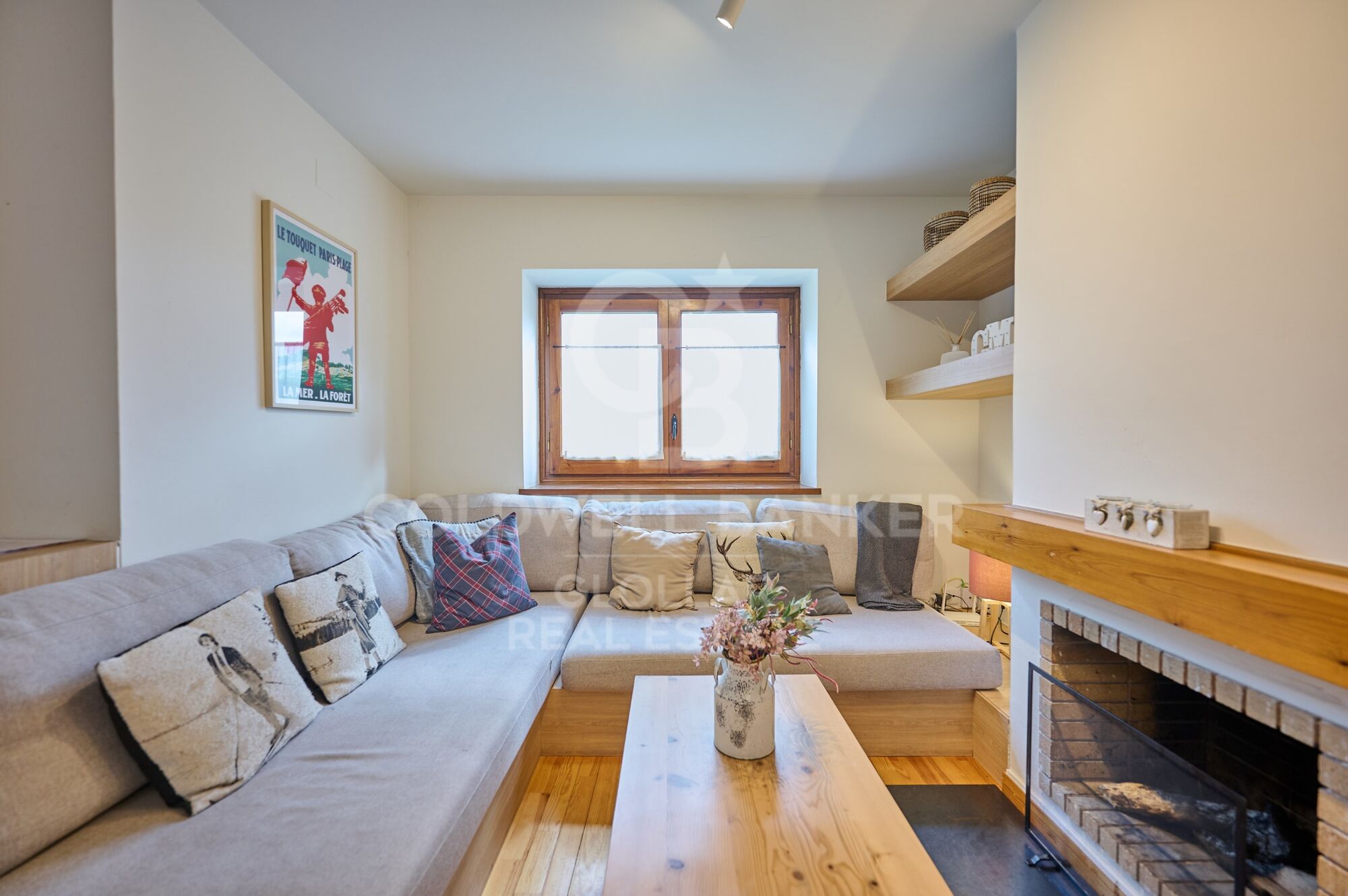 House 4 Bedrooms Sale Ger