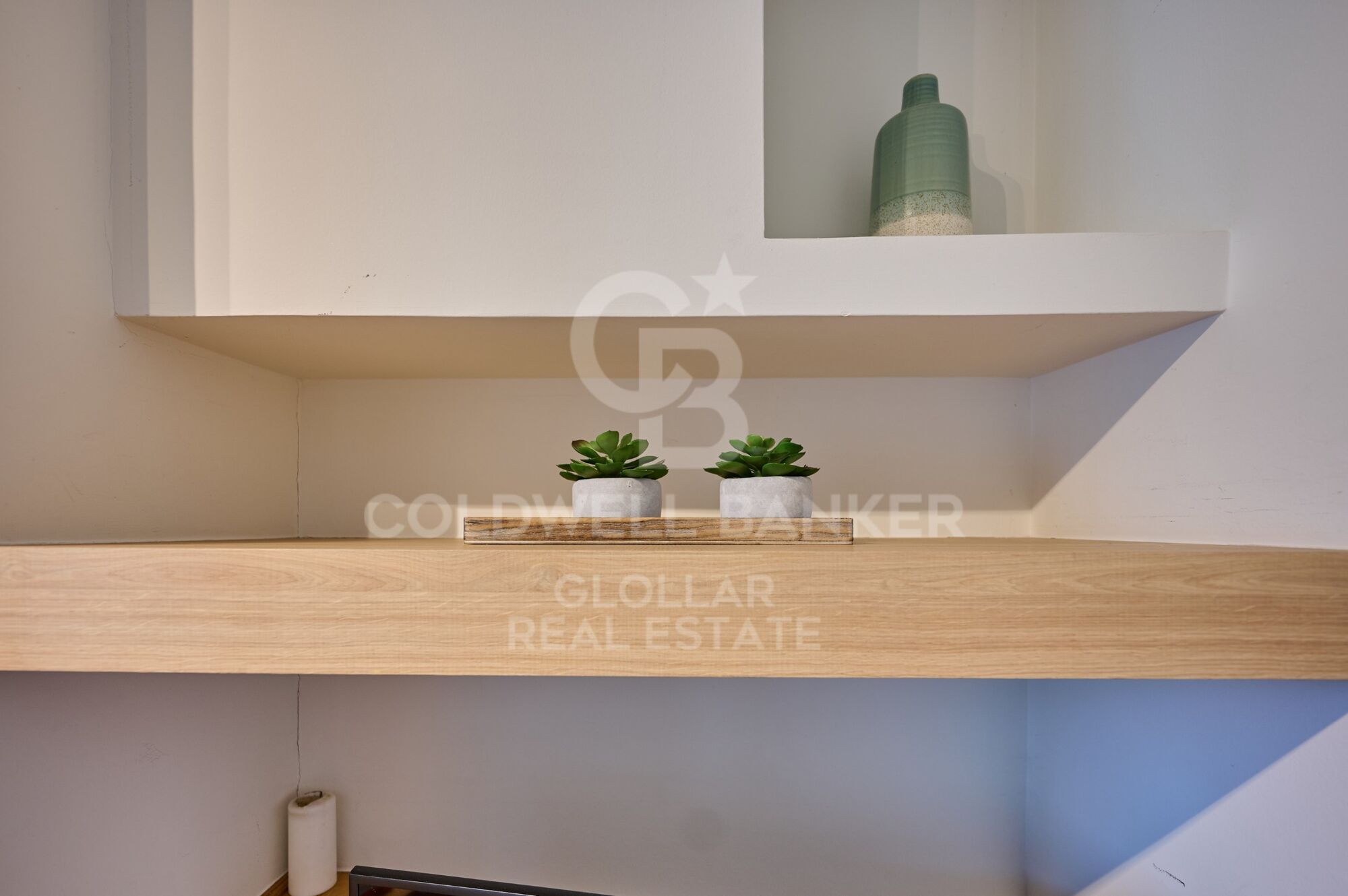 House 4 Bedrooms Sale Ger