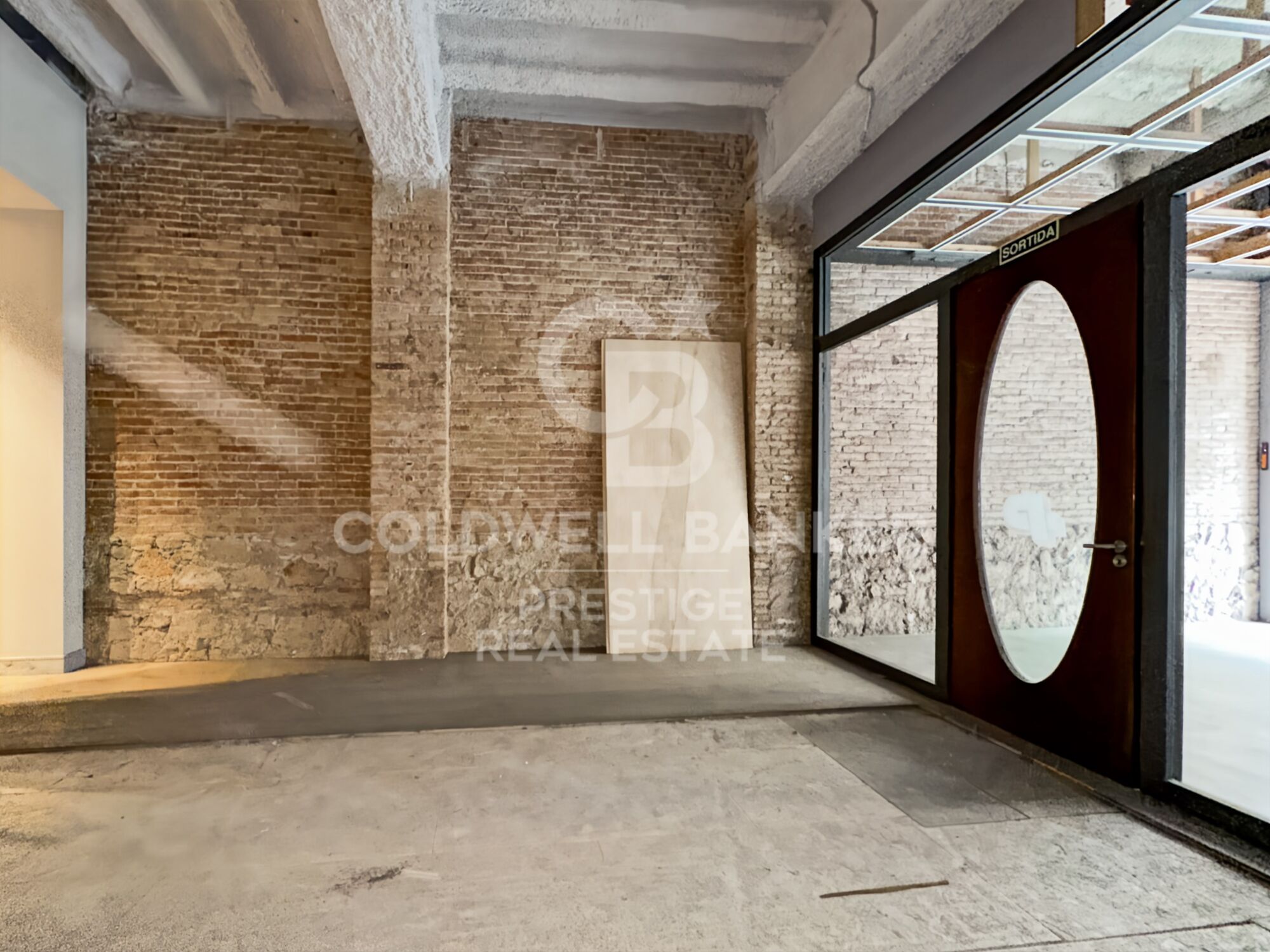 Bonito Local comercial en pleno centro Barcelona