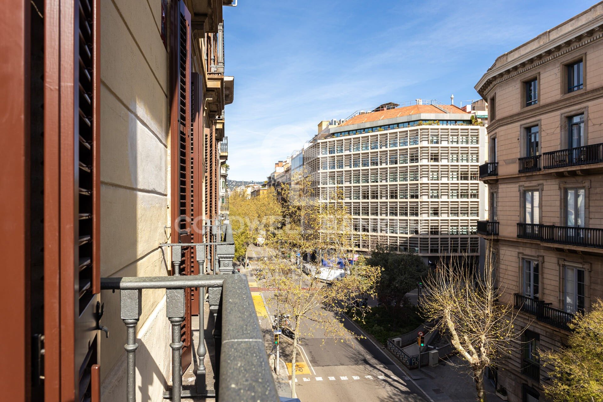 À vendre : appartement rénové avec terrasse dans l'Eixample Droit, Quadrat d'Or