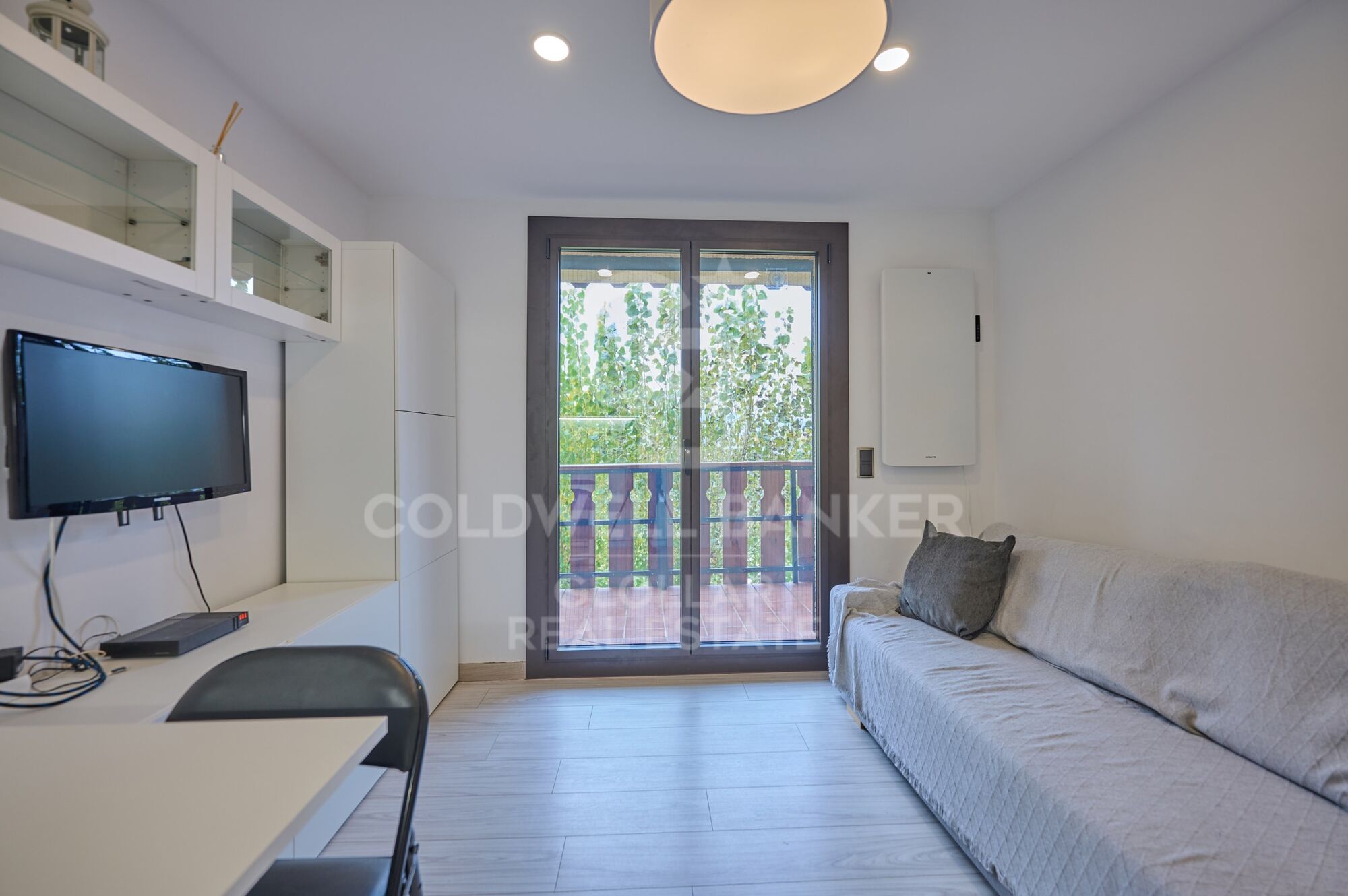 Apartment 1 Bedroom Sale Sainte-Léocadie