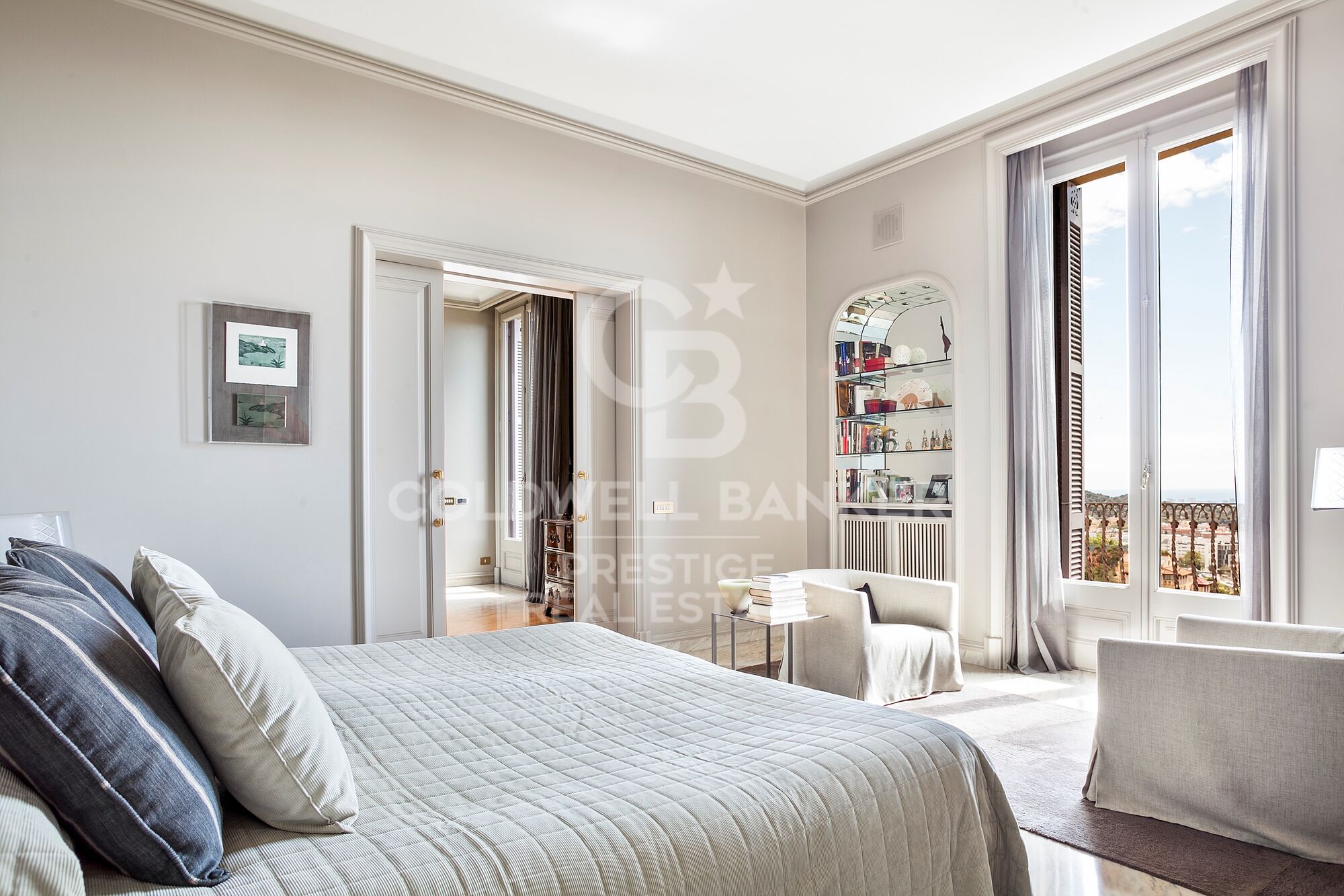 Modernist house for sale in Barcelona