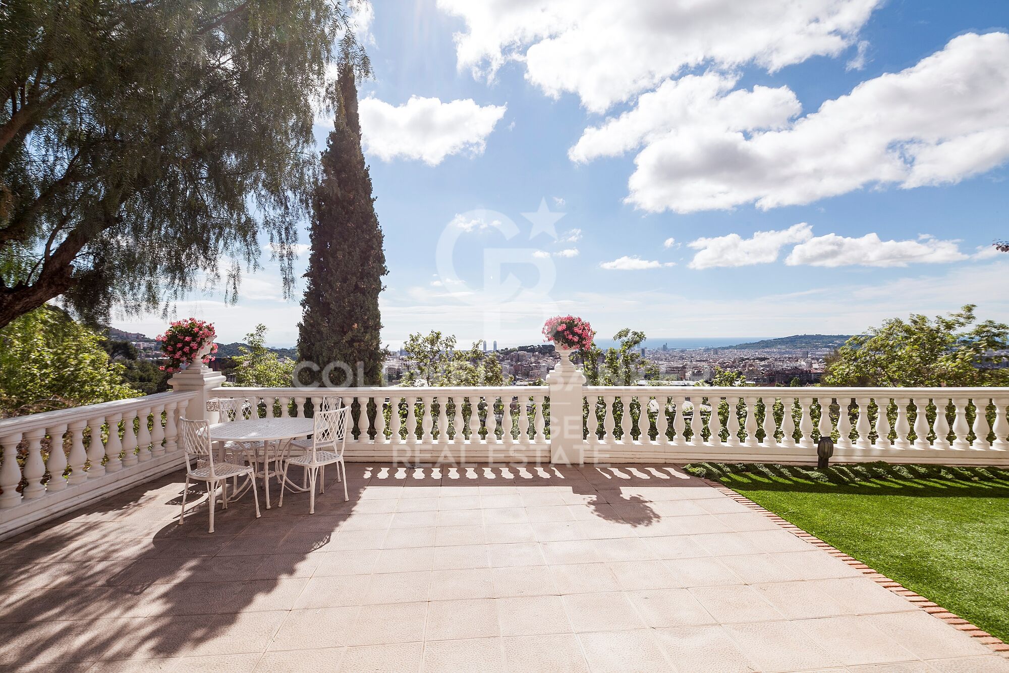 Modernist house for sale in Barcelona