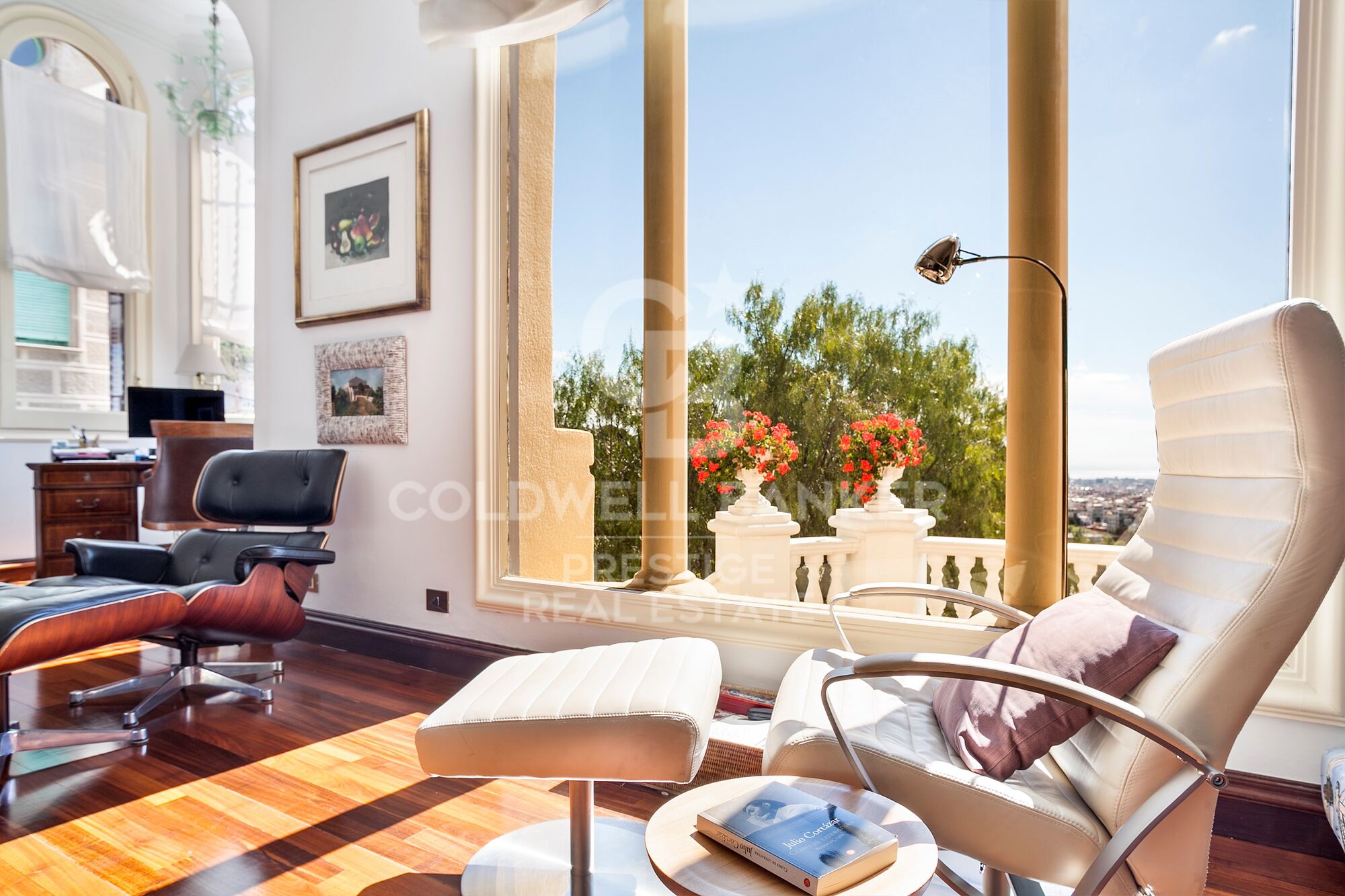 Modernist house for sale in Barcelona