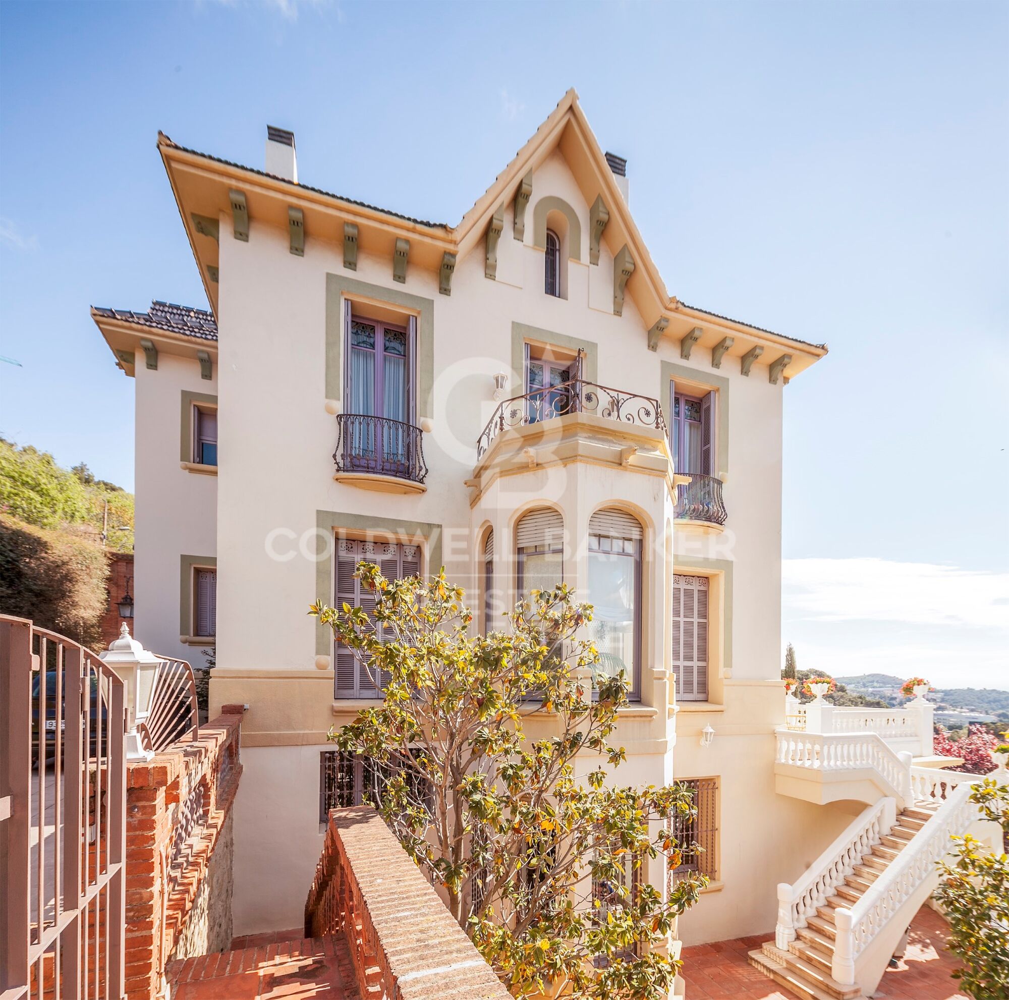 Modernist house for sale in Barcelona