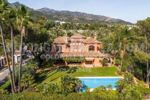 Luxury villa with Andalusian charm and sophisticated design on Marbella's Golden Mile