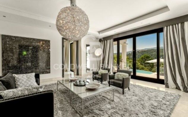 Spectacular Mediterranean-style villa in La Zagaleta