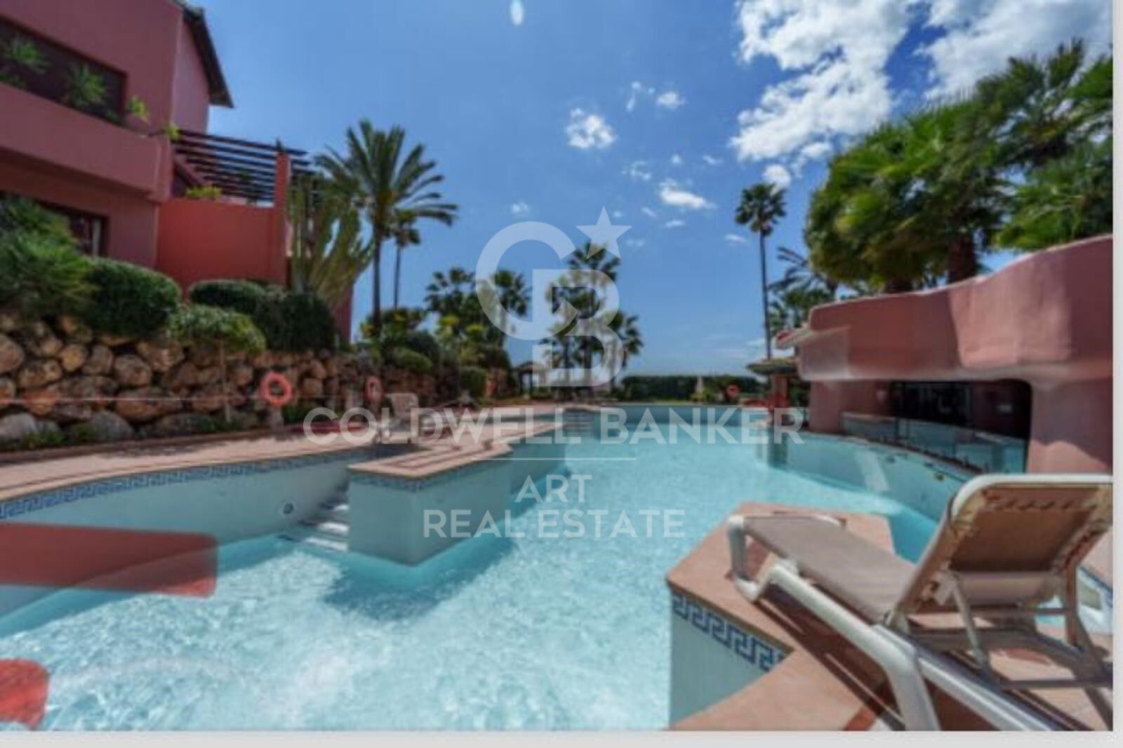 Beachfront Duplex Penthouse - A Mediterranean Retreade