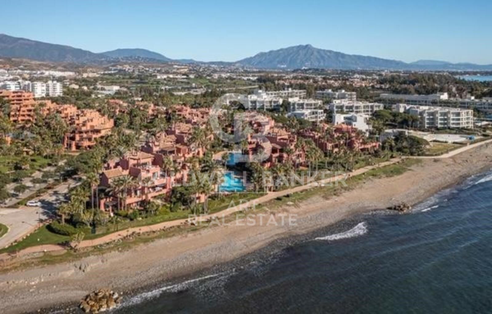 Beachfront Duplex Penthouse - A Mediterranean Retreade