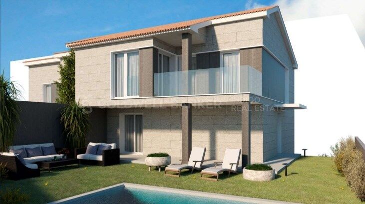 Land Sale Cangas