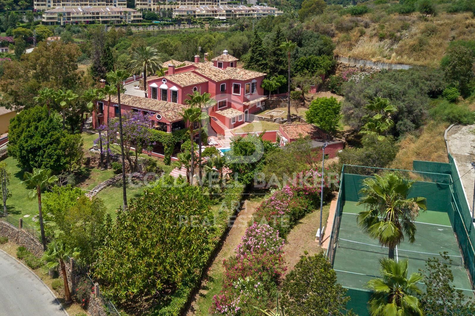 Exquise Villa Méditerranéenne de 12 Chambres - Marbella, Costa del Sol