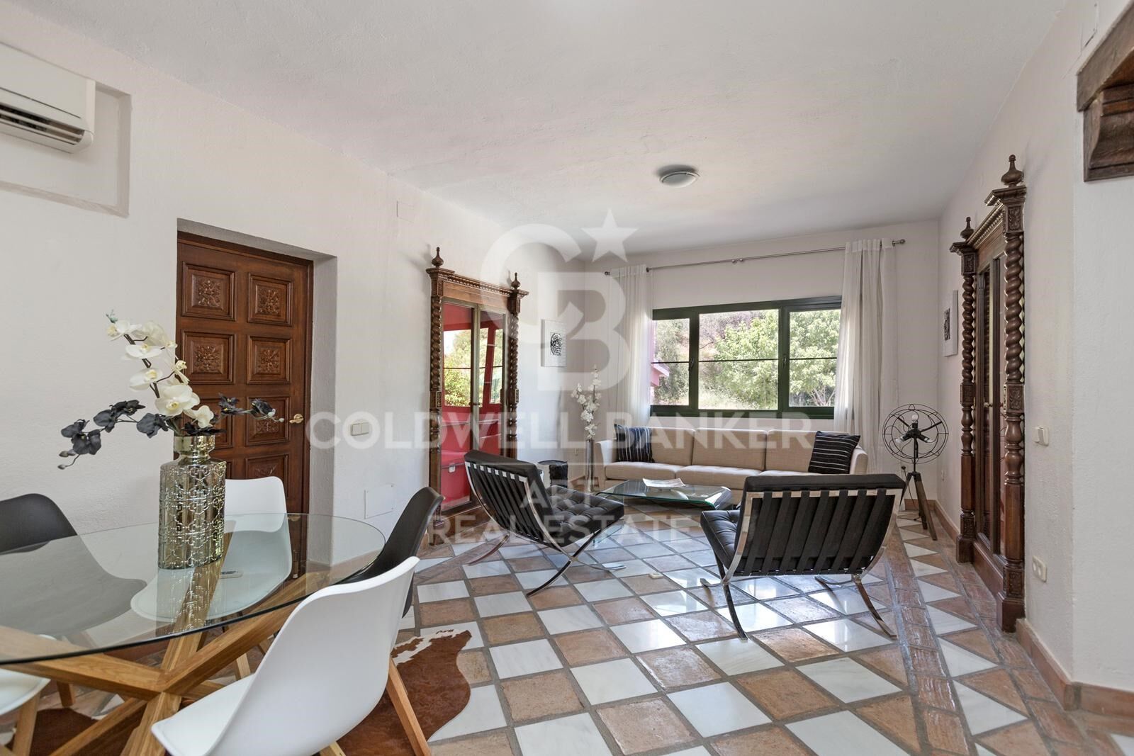 Exquise Villa Méditerranéenne de 12 Chambres - Marbella, Costa del Sol