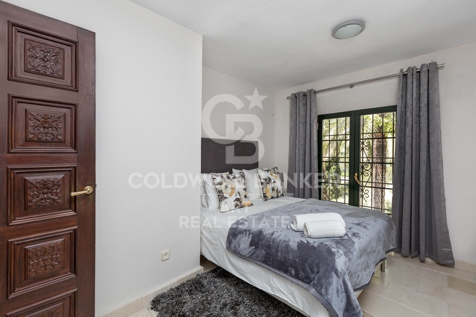 Exquisita Villa Mediterránea de 12 Dormitorios - Marbella, Costa del Sol