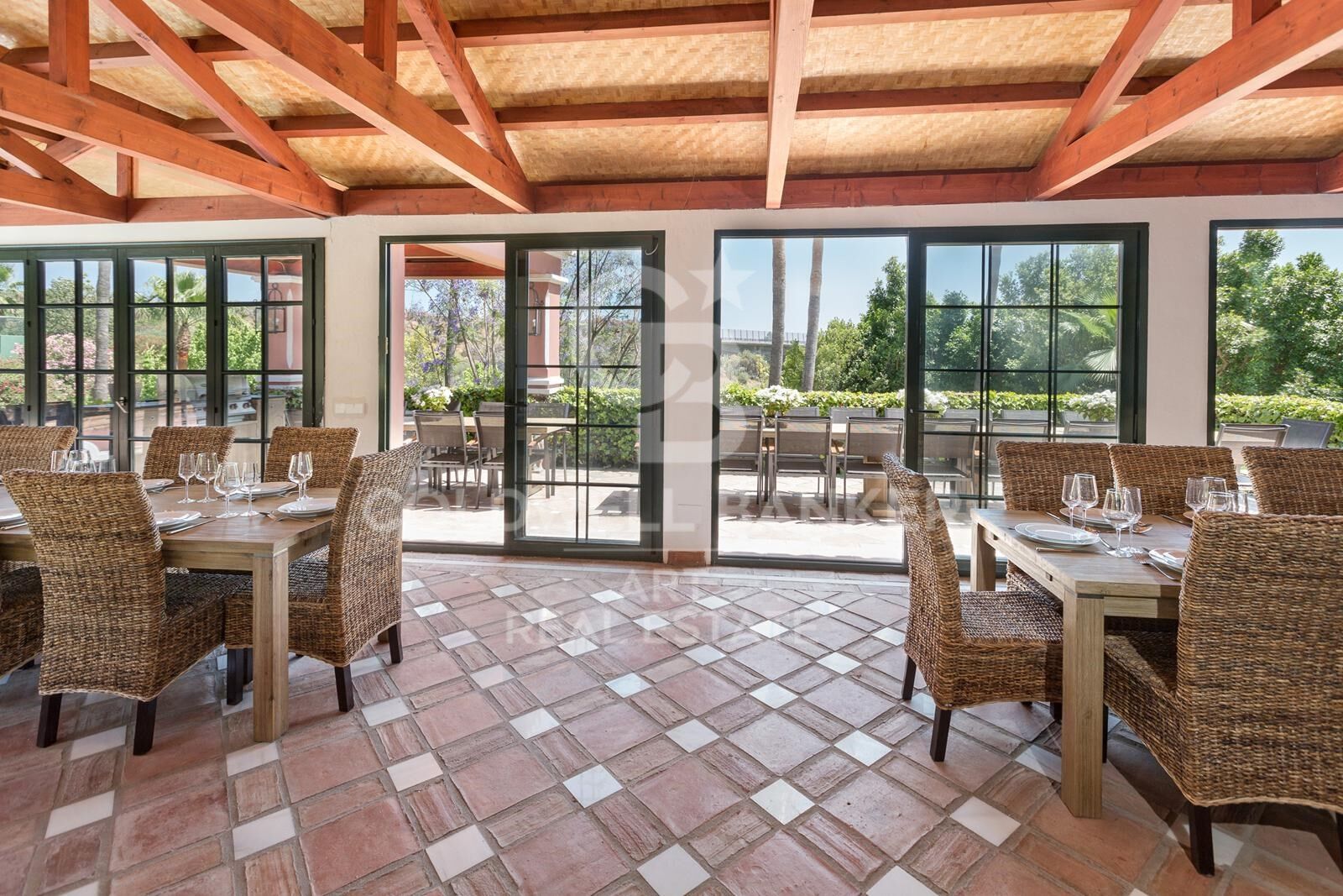 Exquise Villa Méditerranéenne de 12 Chambres - Marbella, Costa del Sol