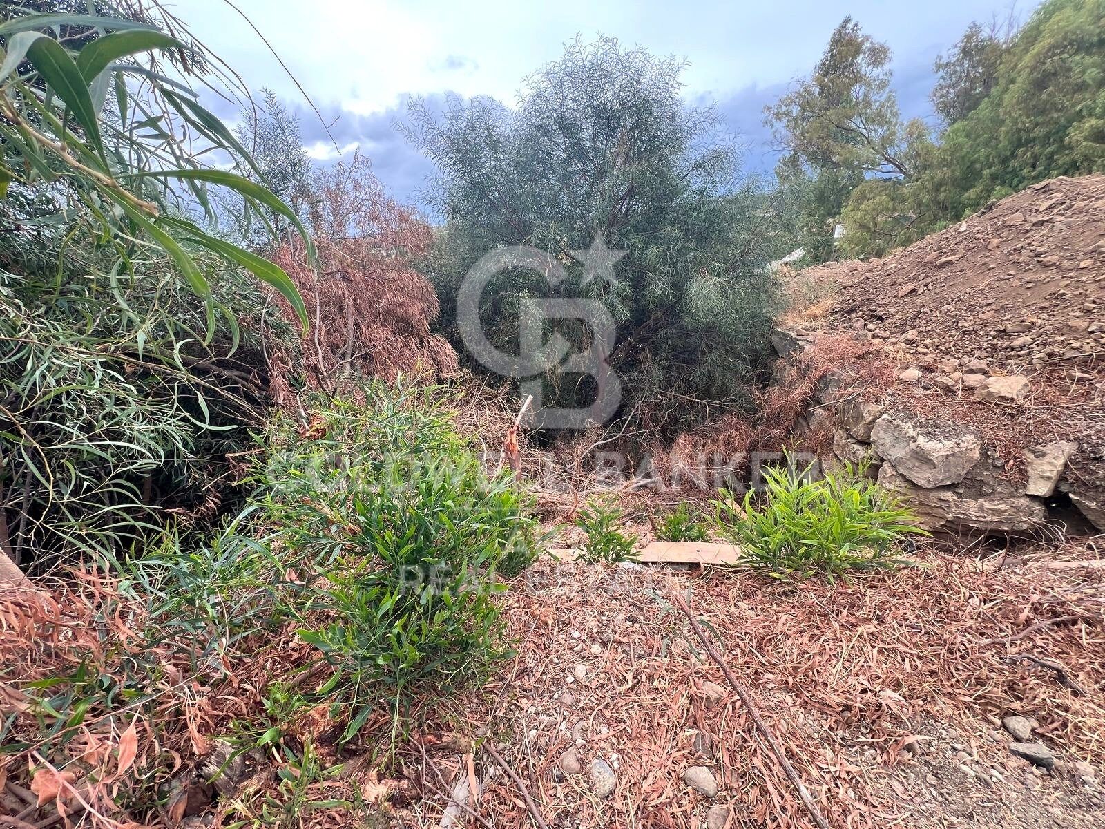Parcela edificable en Puerto Almendro , Benahavís
