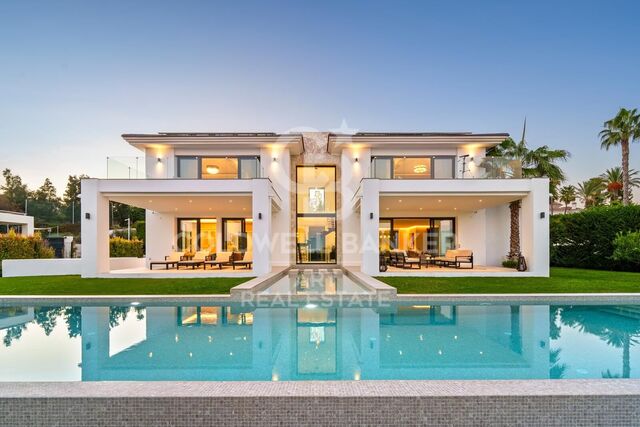 High-End Mediterranean Villa in La Quinta