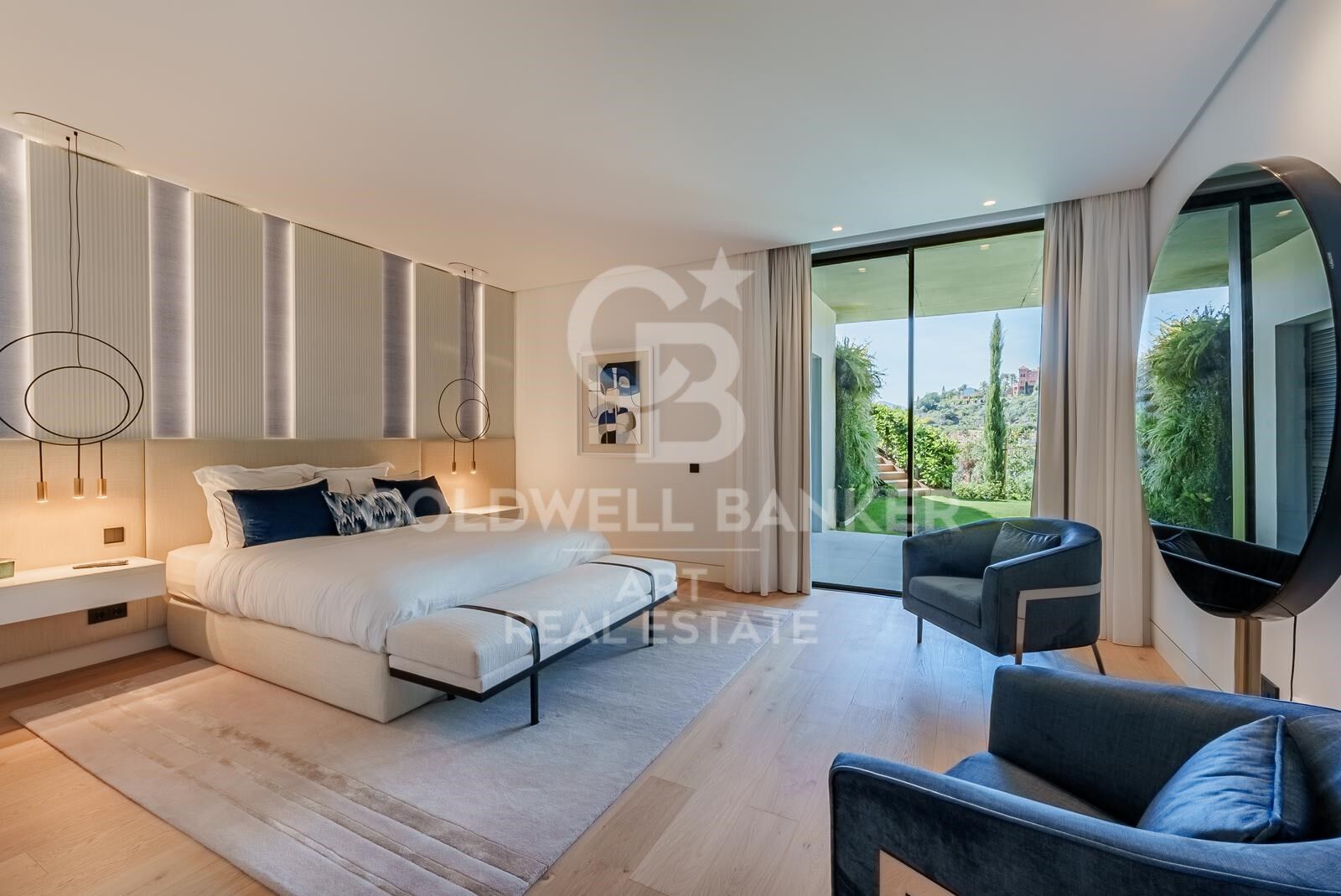 Exquisita villa de lujo con vistas panorámicas al Mediterráneo en La Quinta