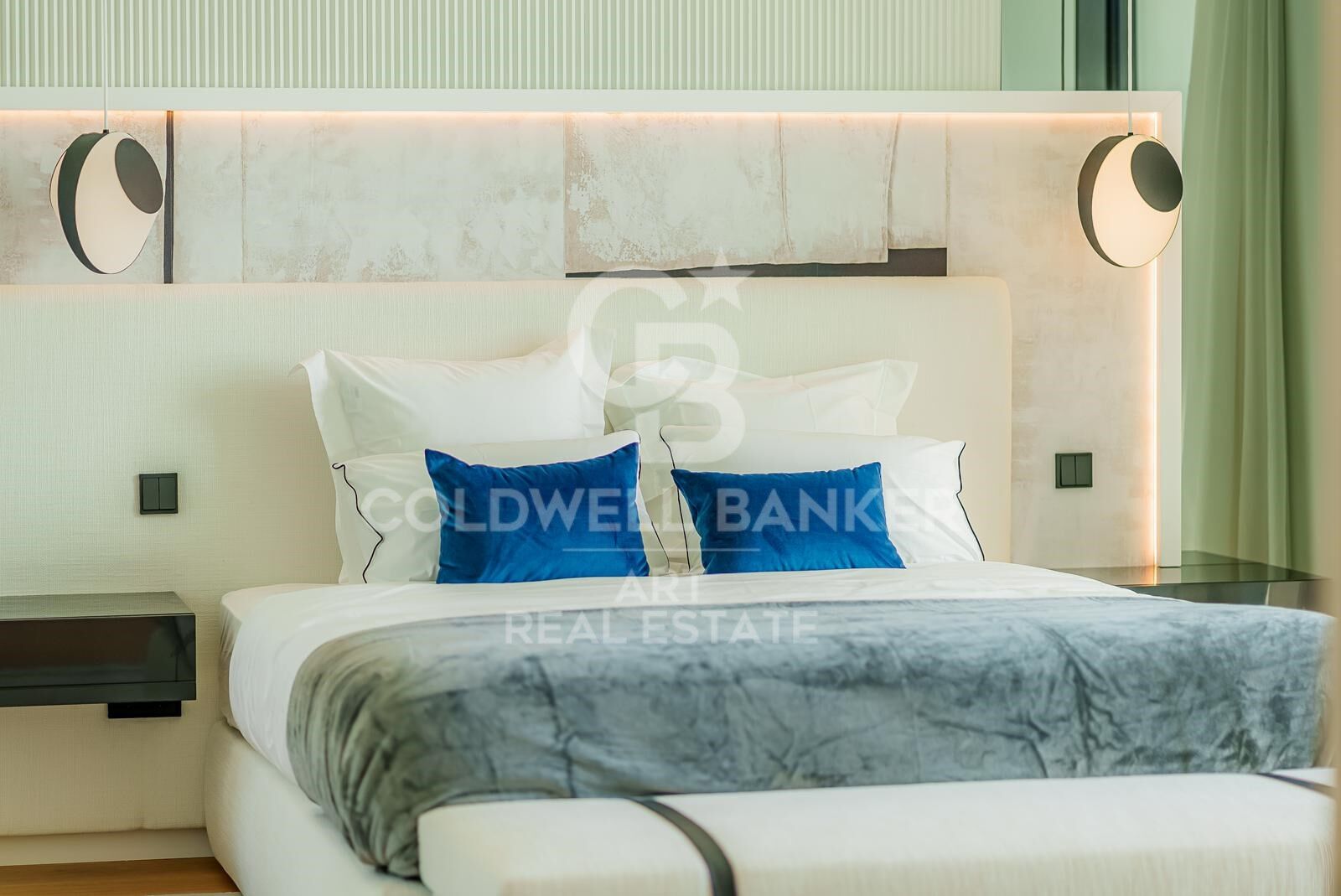 Exquisita villa de lujo con vistas panorámicas al Mediterráneo en La Quinta