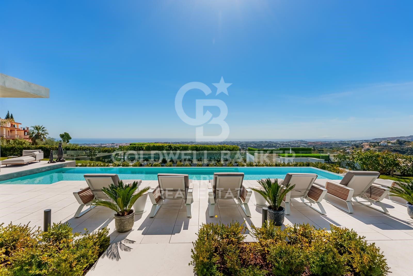 Exquise villa de luxe de 7 chambres avec vues panoramiques sur la Méditerranée à La Quinta
