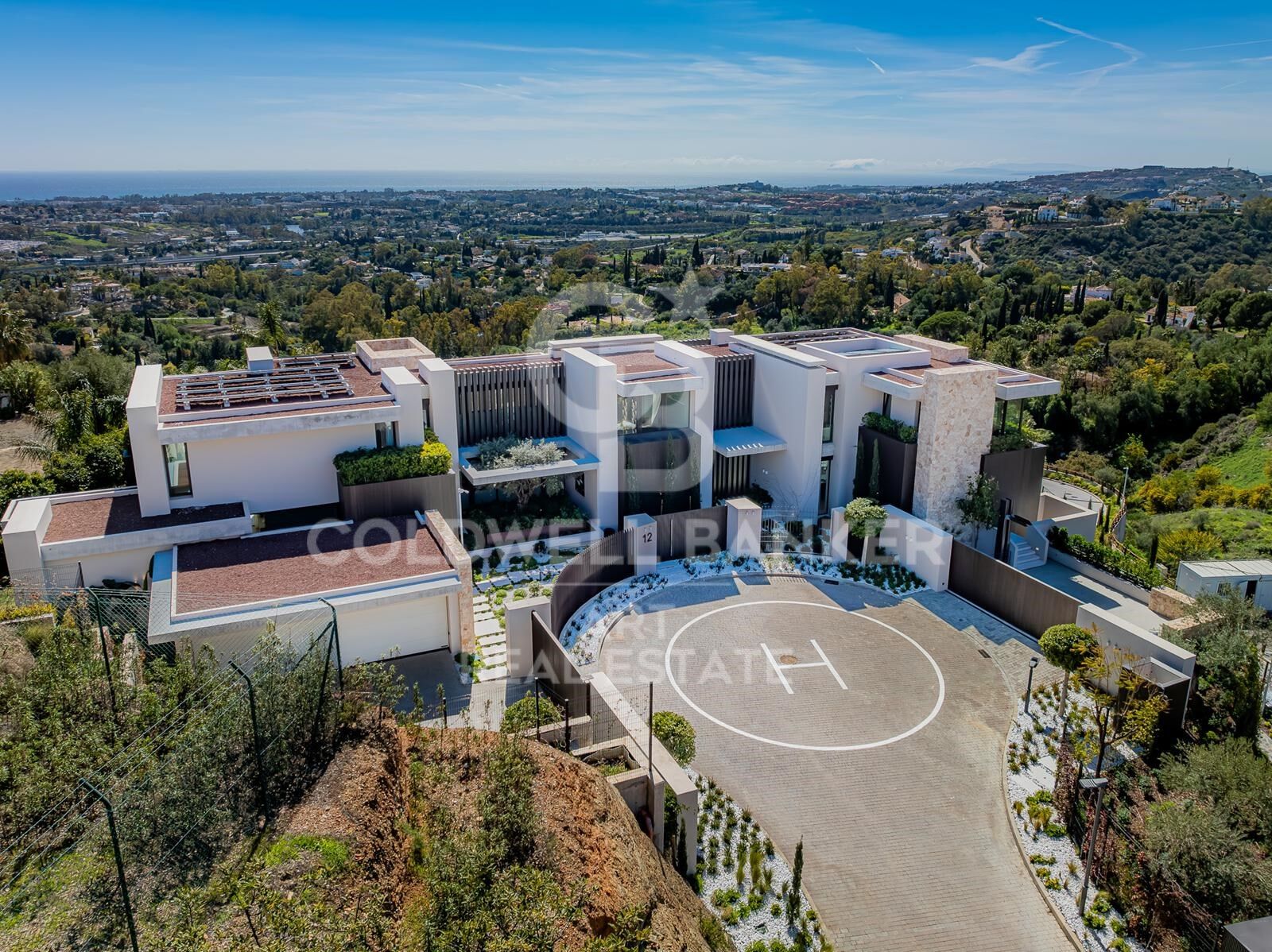 Exquisite Luxusvilla mit Panoramablick auf das Mittelmeer in La Quinta