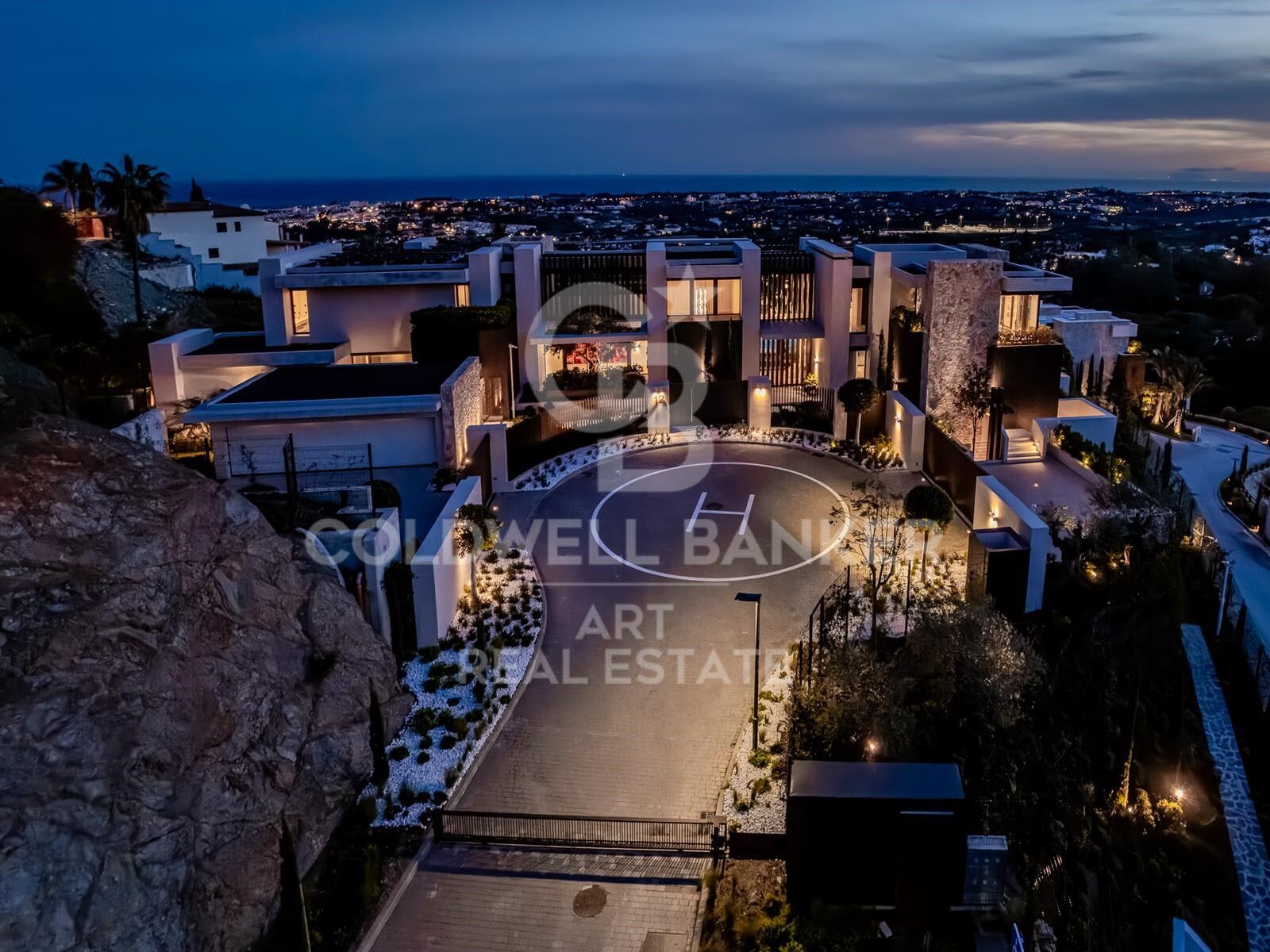 Exquisita villa de lujo con vistas panorámicas al Mediterráneo en La Quinta