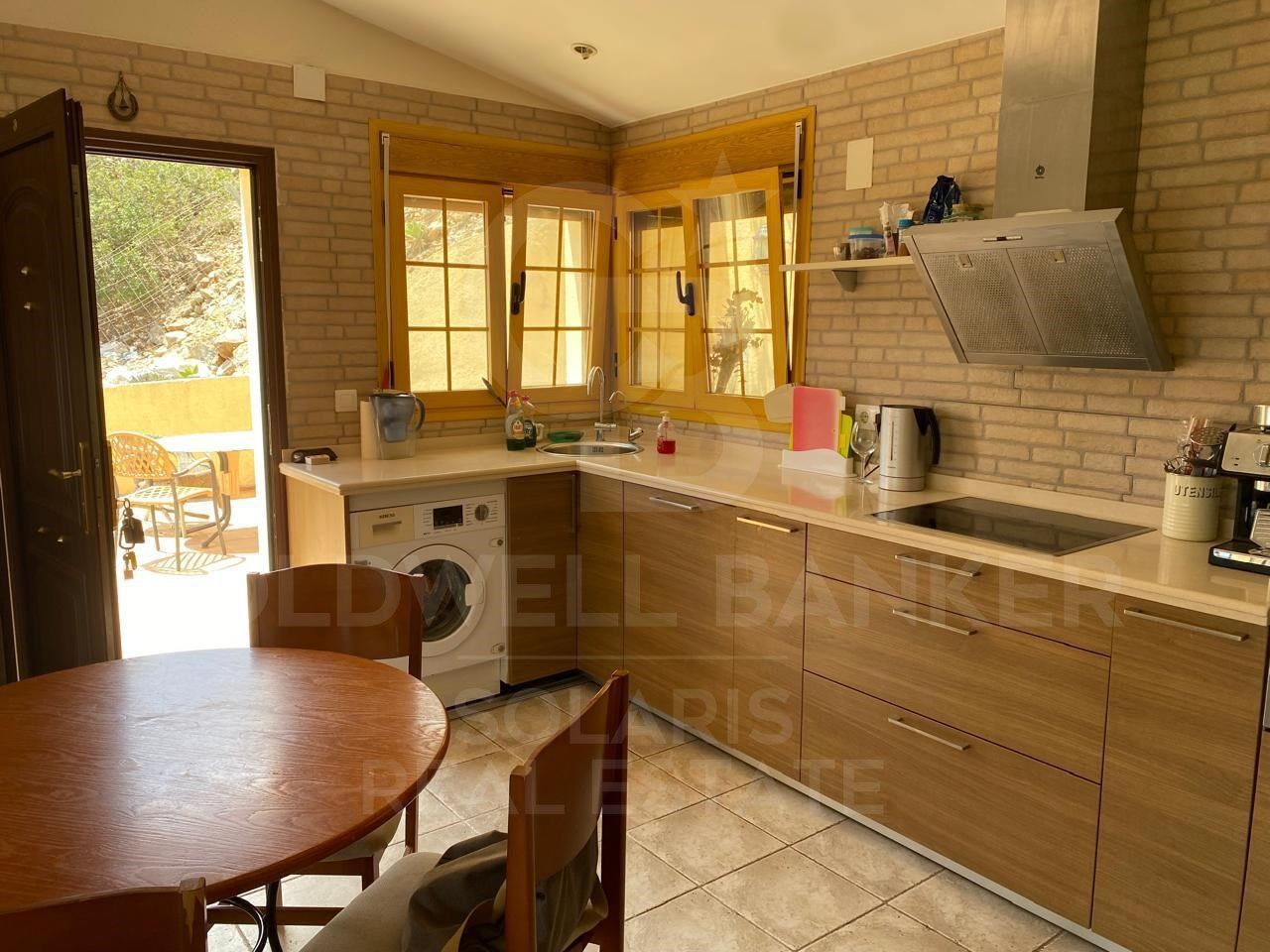 Villa with sea views in Cumbre del Sol