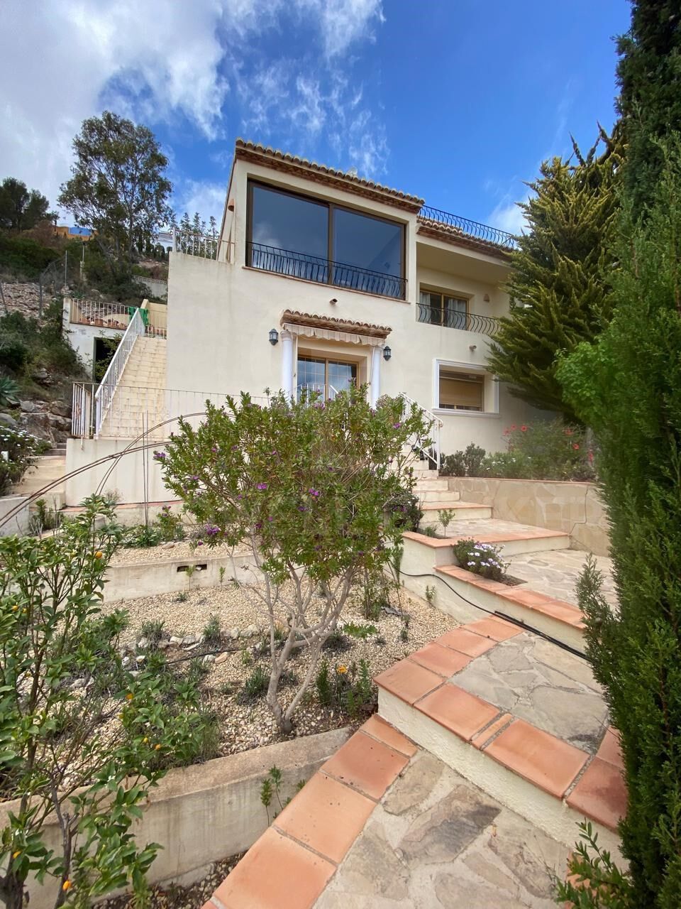 Villa with sea views in Cumbre del Sol