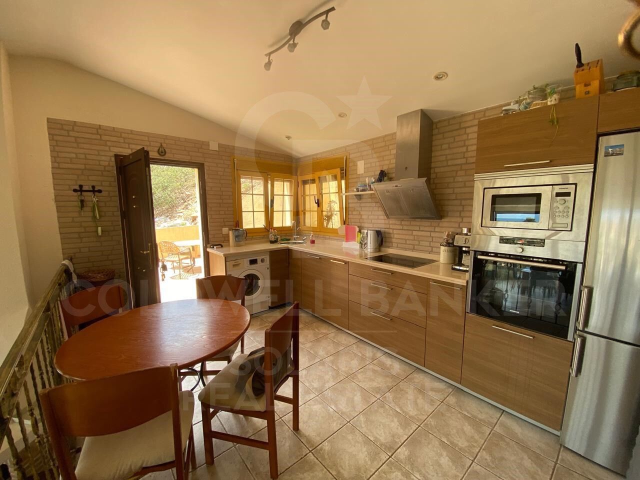 Chalet con vistas al mar en Cumbre del Sol