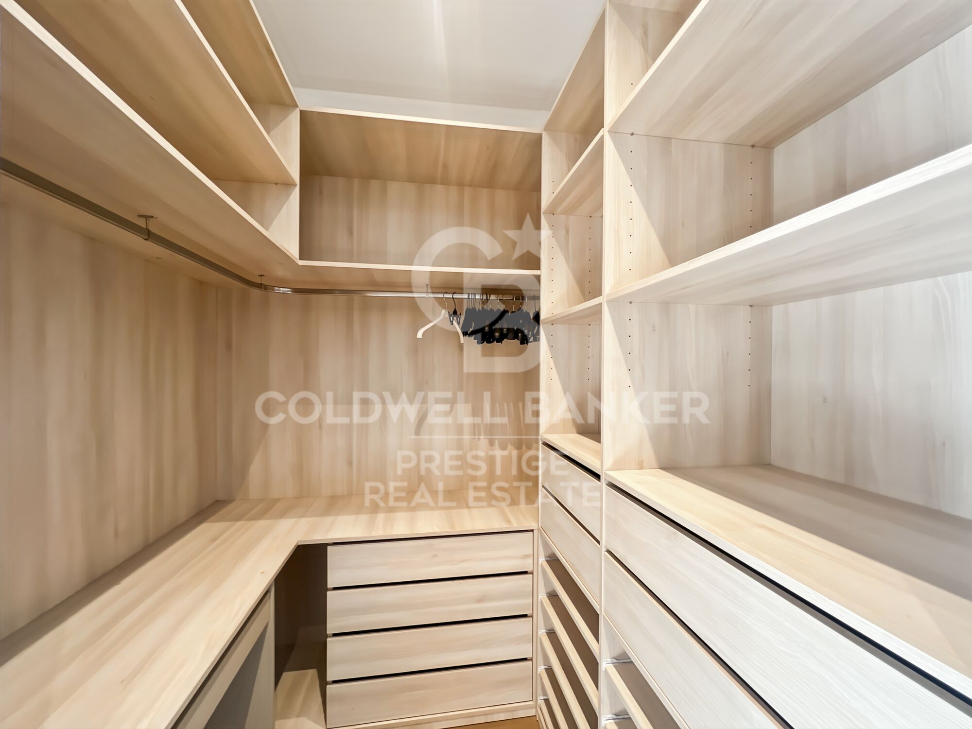 Apartamento de lujo a pocos metros de la Pedrera, Barcelona