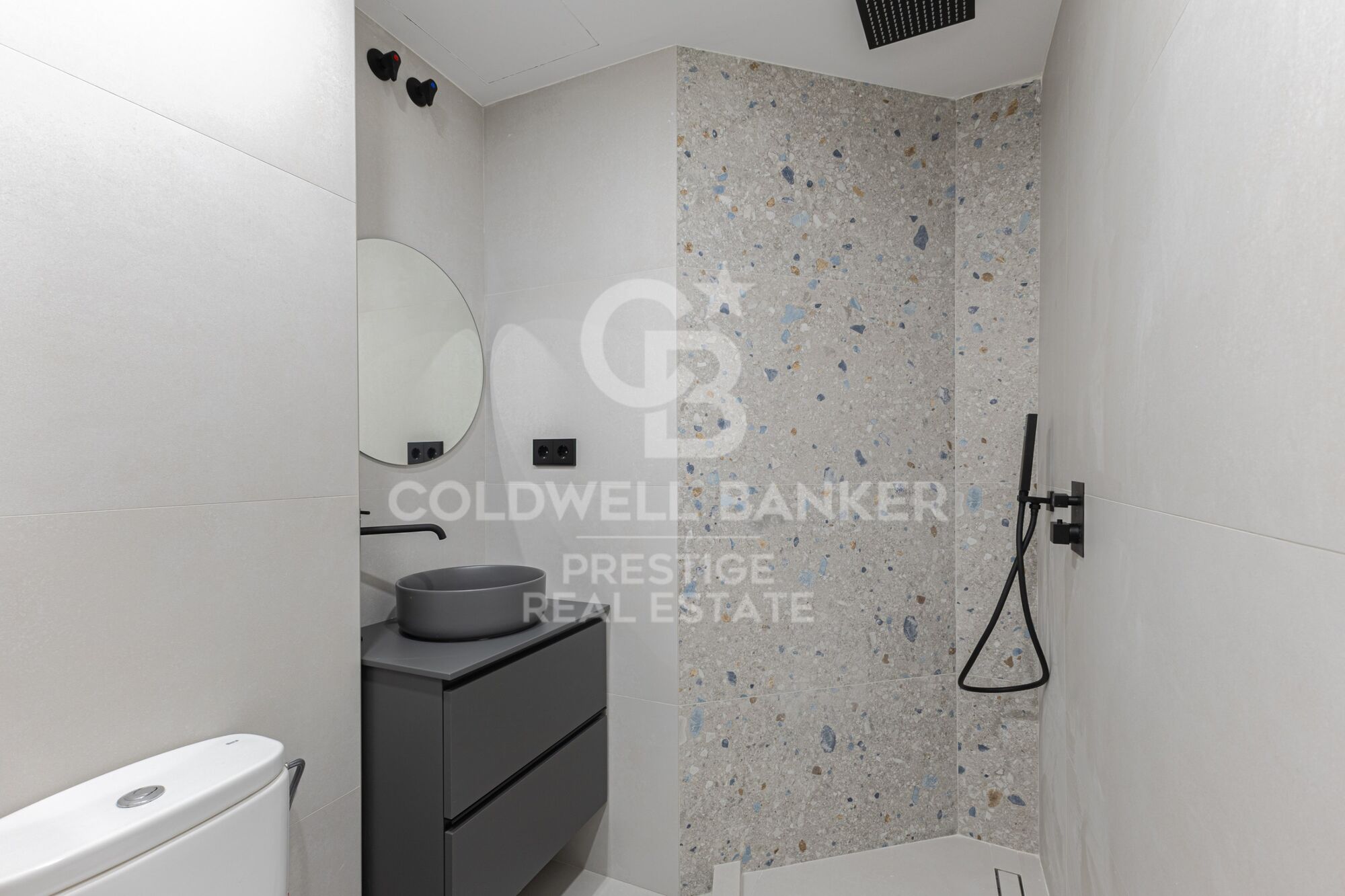 Piso reformado con balcón en Sants, Barcelona