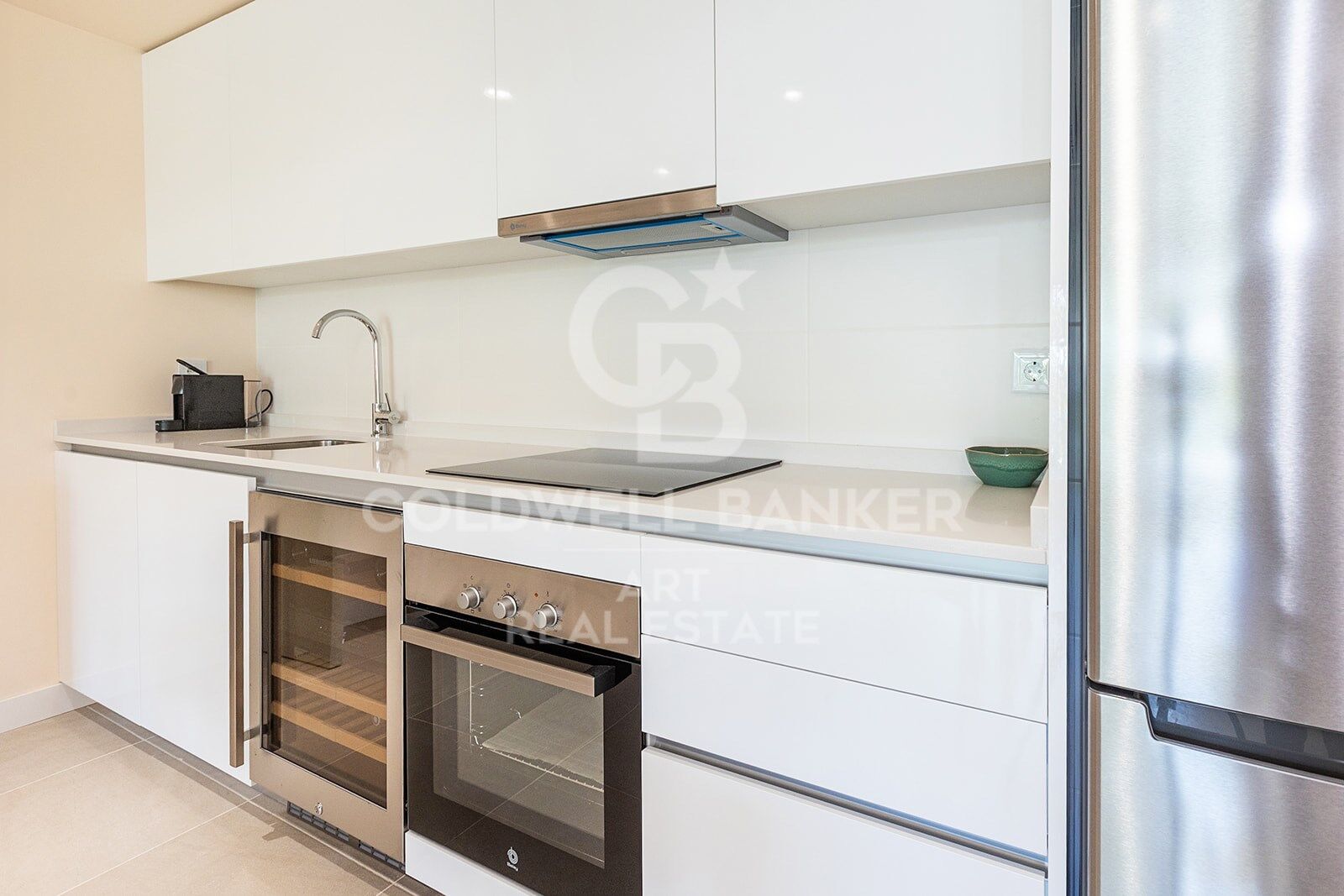 Appartement élégant en rez-de-chaussée avec jardin privé à Estepona