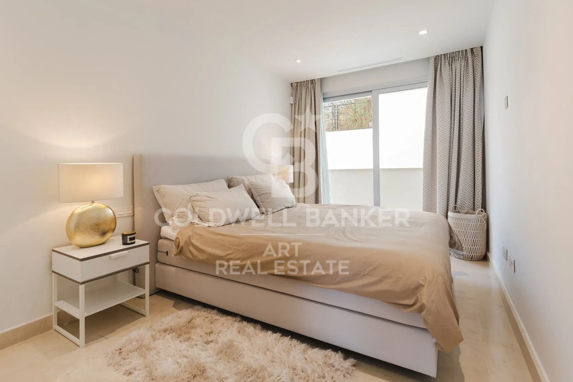 Wunderschöne, komplett möblierte Zweizimmerwohnung in Mijas