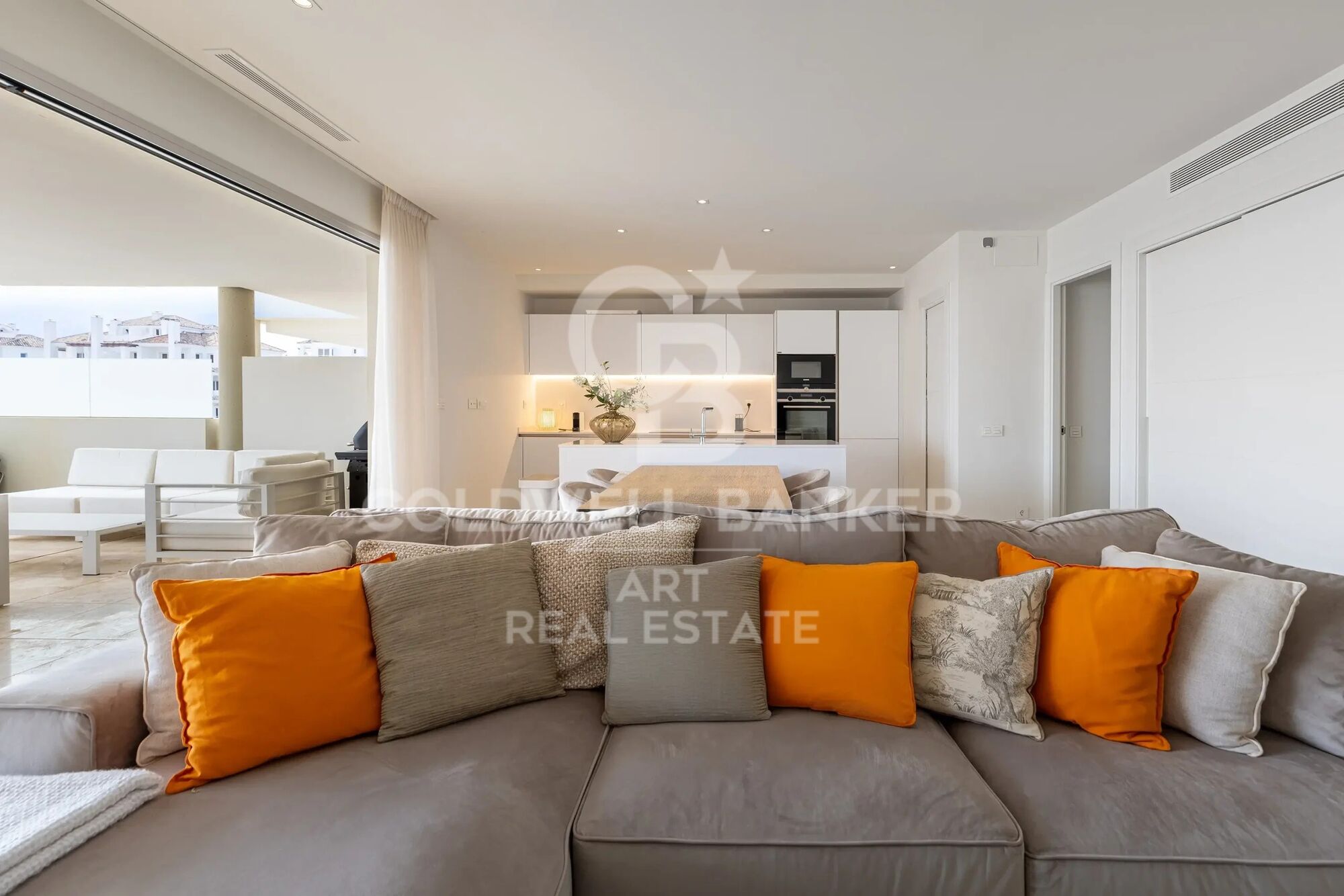Wunderschöne, komplett möblierte Zweizimmerwohnung in Mijas