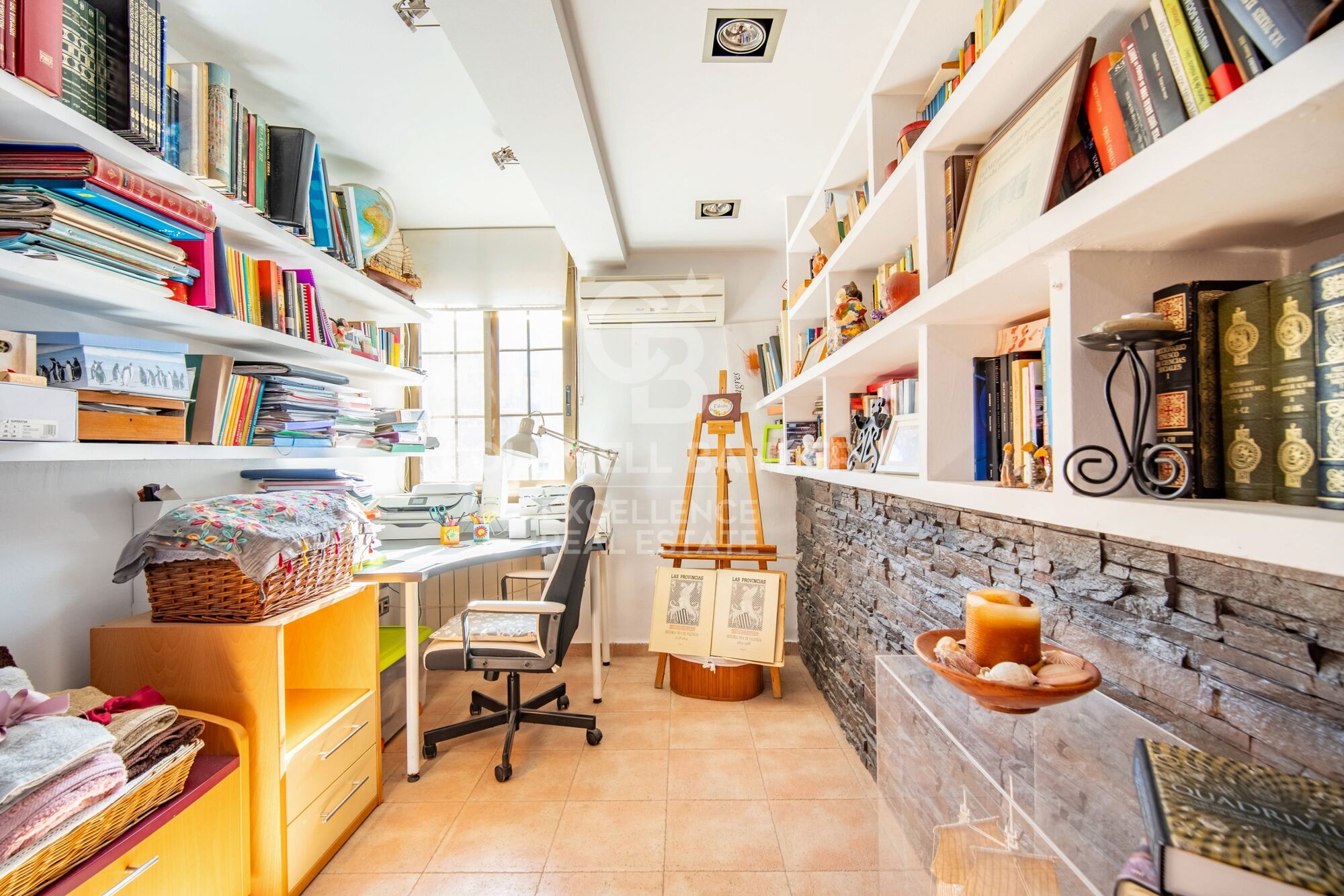 Duplex-Wohnung mit modernem Design und mediterranem Flair in Juan Llorens