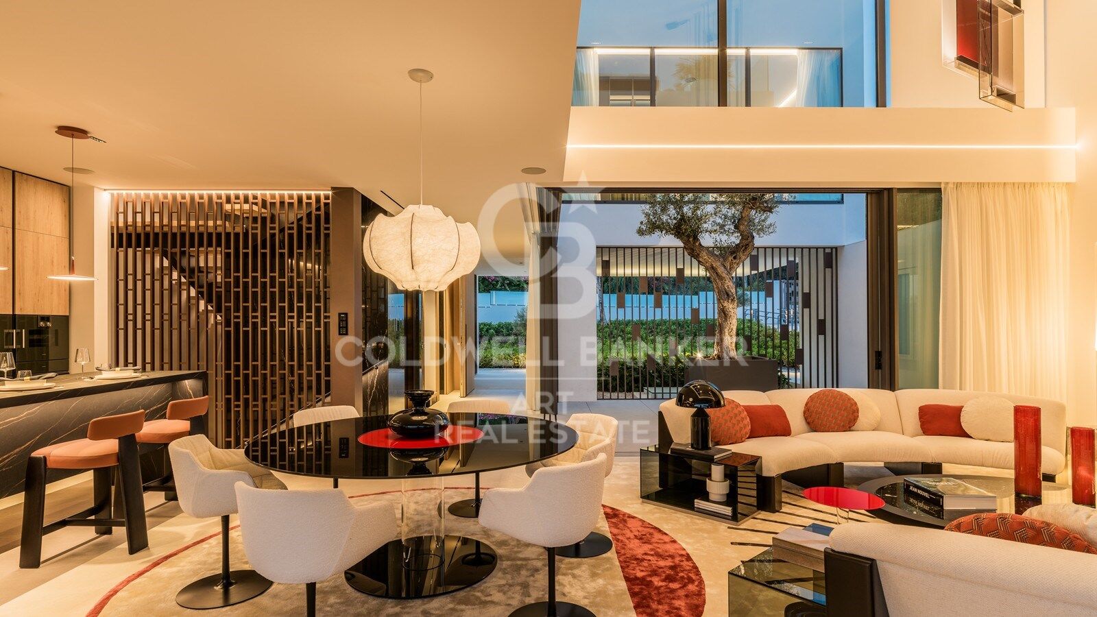 Espectacular Villa de diseño en la Milla de Oro de Marbella