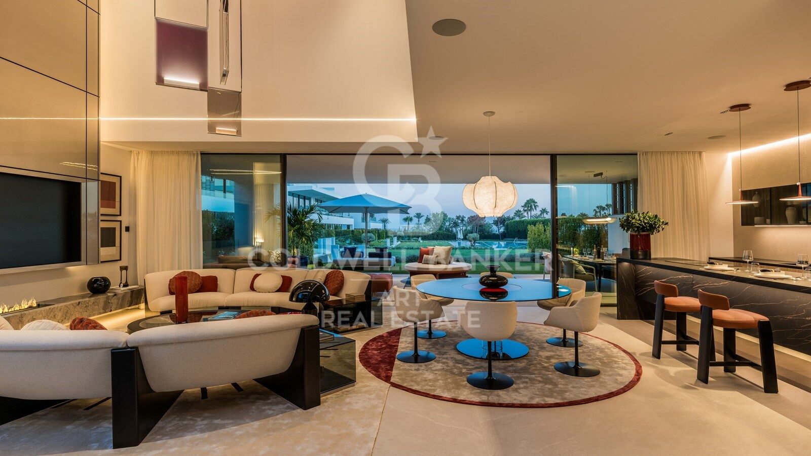 Espectacular Villa de diseño en la Milla de Oro de Marbella