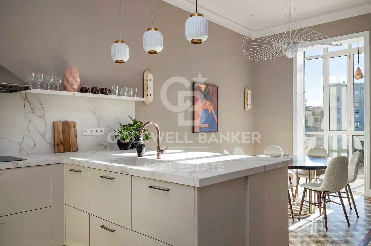 Exclusivo piso a estrenar con terraza en Rambla Catalunya