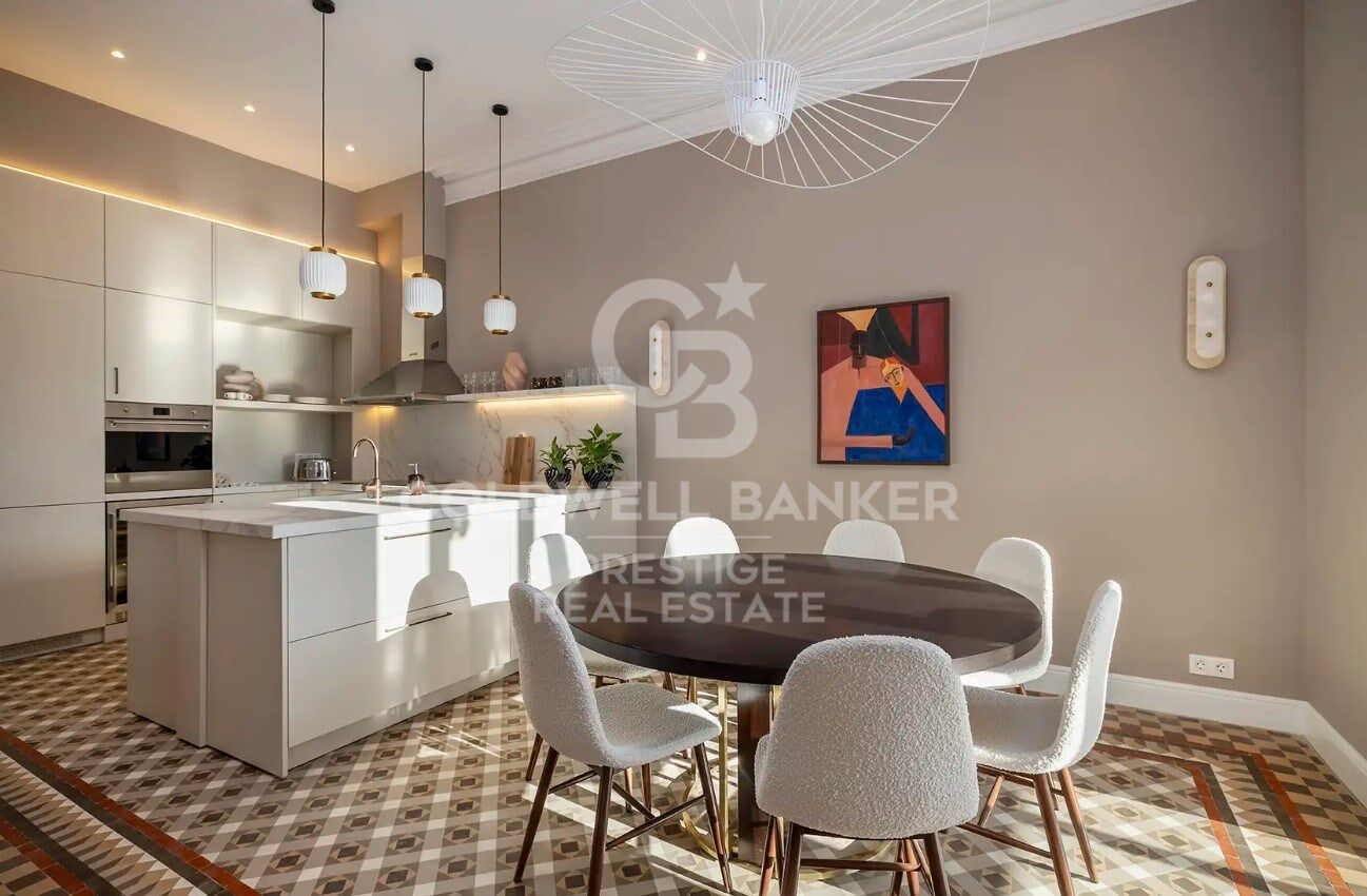 Appartement exclusif avec terrasse tout neuf sur la Rambla Catalunya