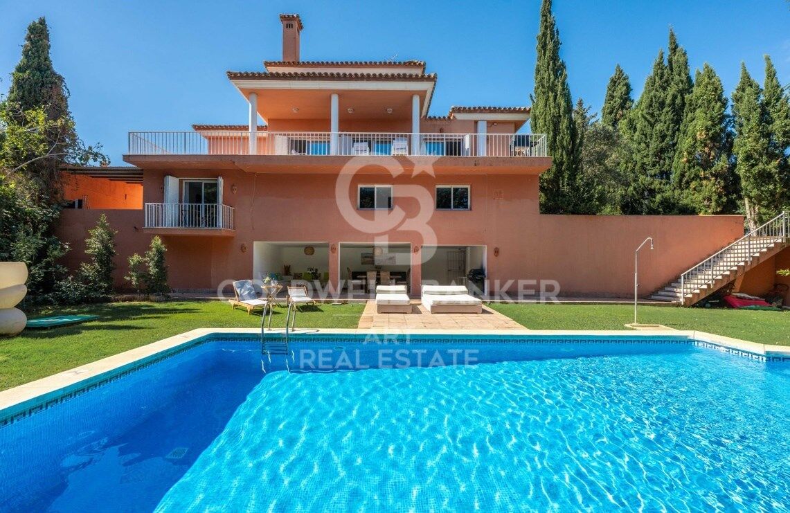 Exklusive andalusische Villa in Sotogrande Costa