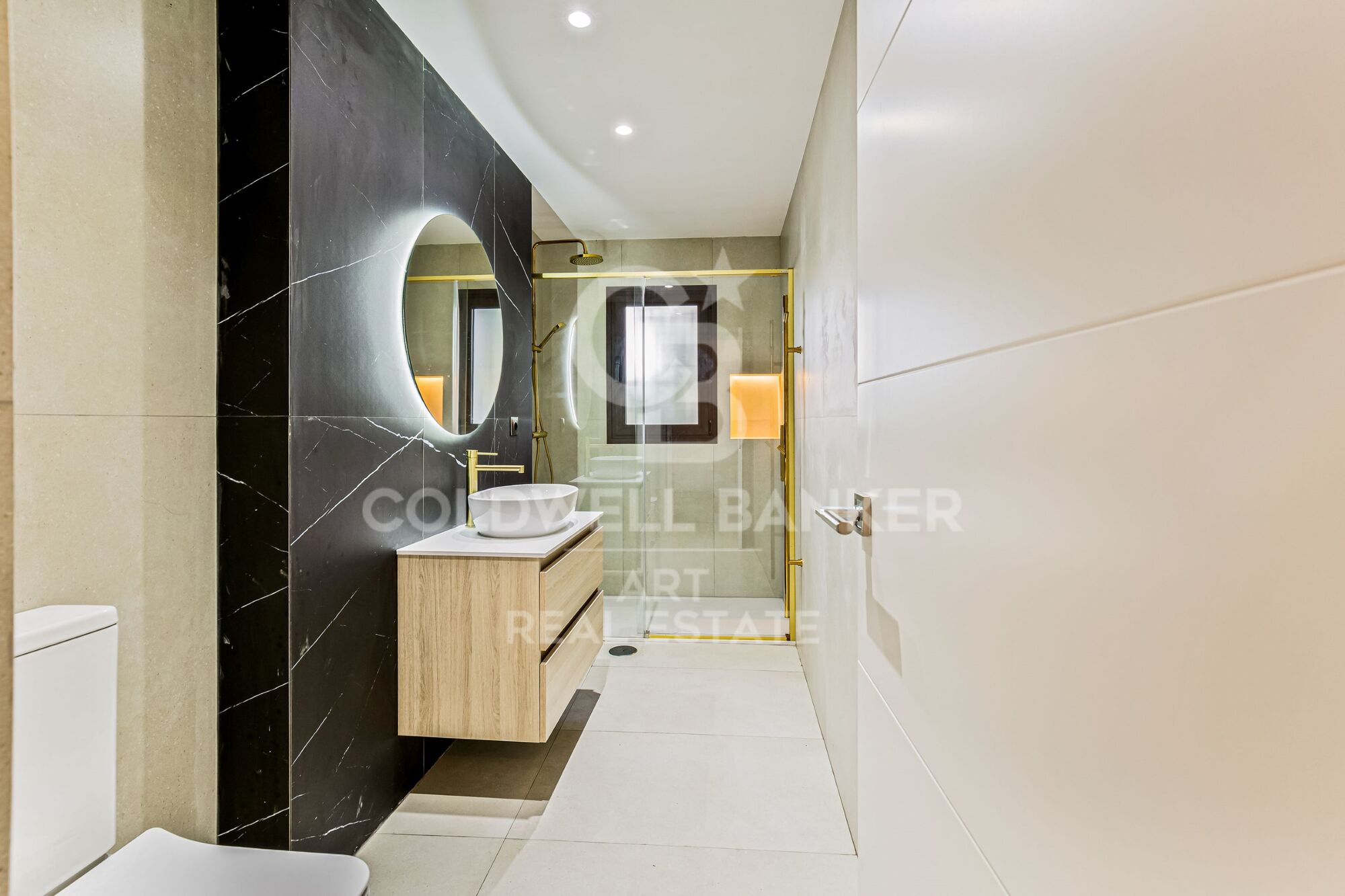 Modern four-bedroom apartment in Puerto Banús