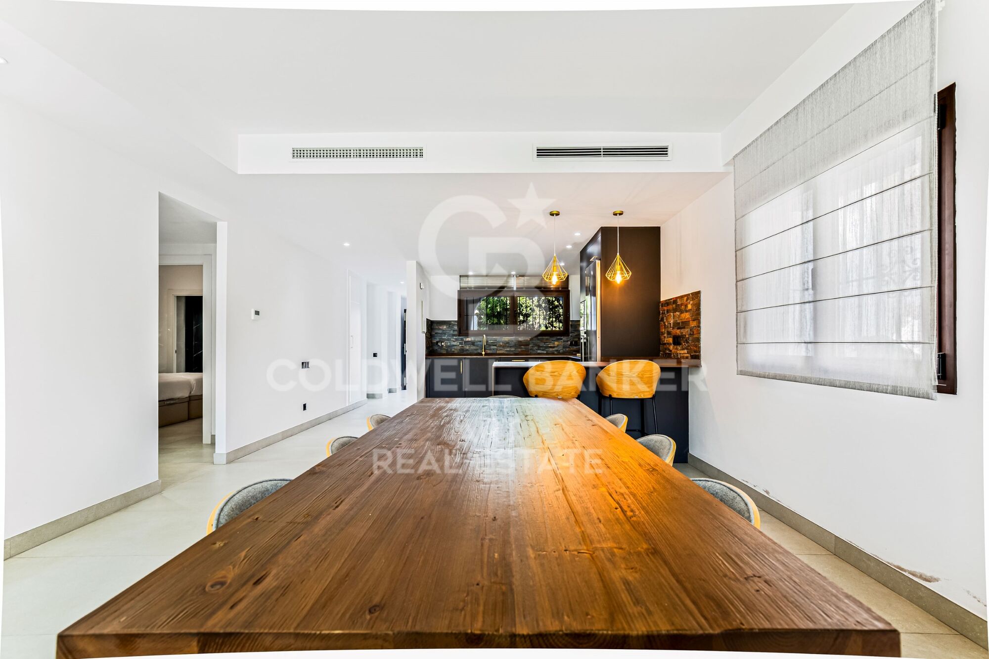 Modern four-bedroom apartment in Puerto Banús