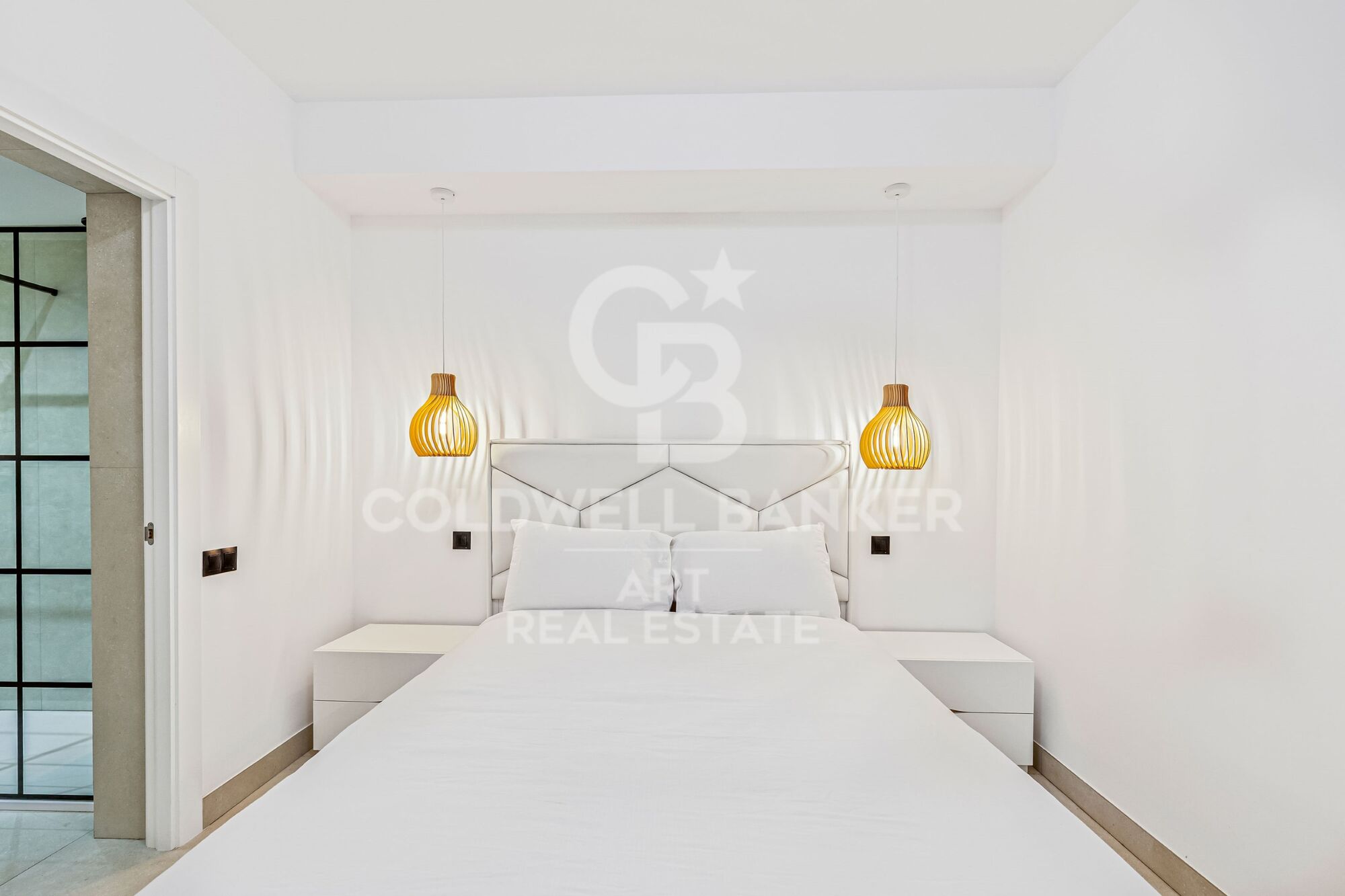 Moderne Vier-Zimmer-Wohnung in Puerto Banús