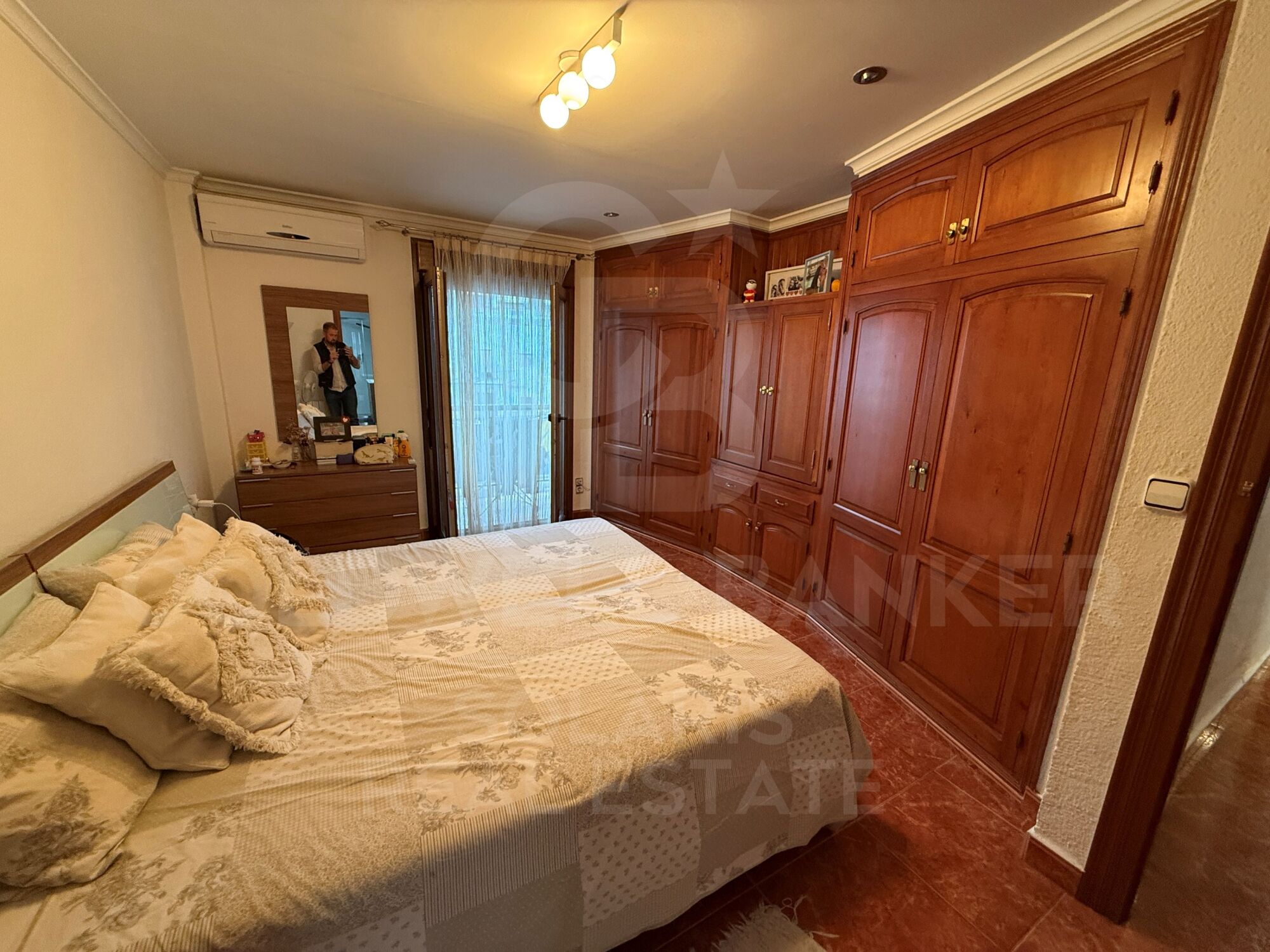 Apartamento con inquilinos y contrato activo en venta en Javea, Inversion Perfecta