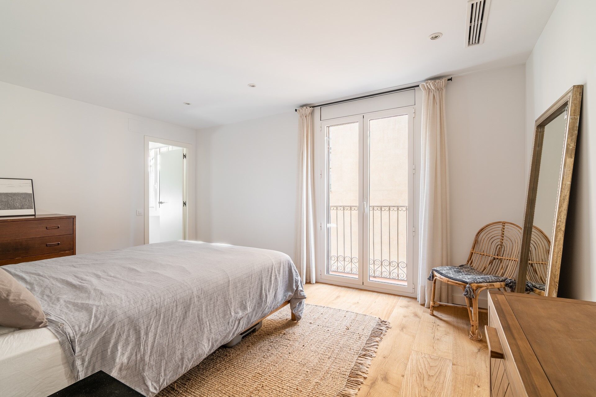 Penthouse 2 Bedrooms Sale Barcelona
