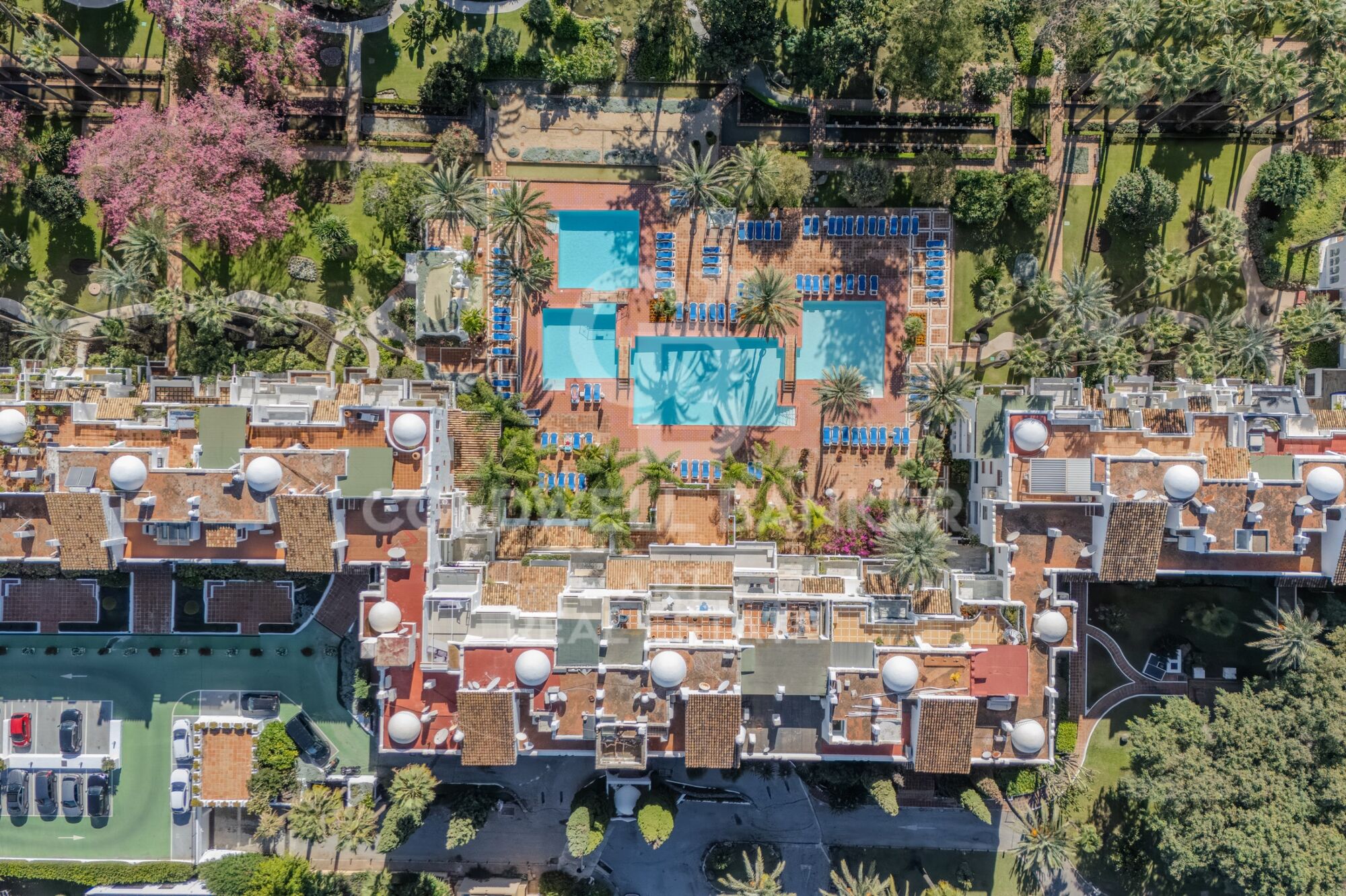 Exclusivo apartamento en la prestigiosa Urbanización La Alcazaba, Puerto Banús