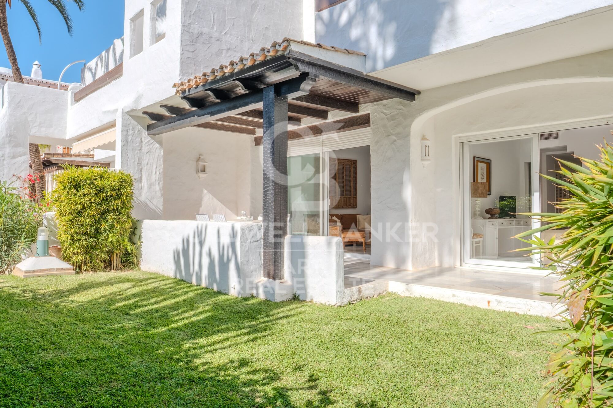 Exclusivo apartamento en la prestigiosa Urbanización La Alcazaba, Puerto Banús