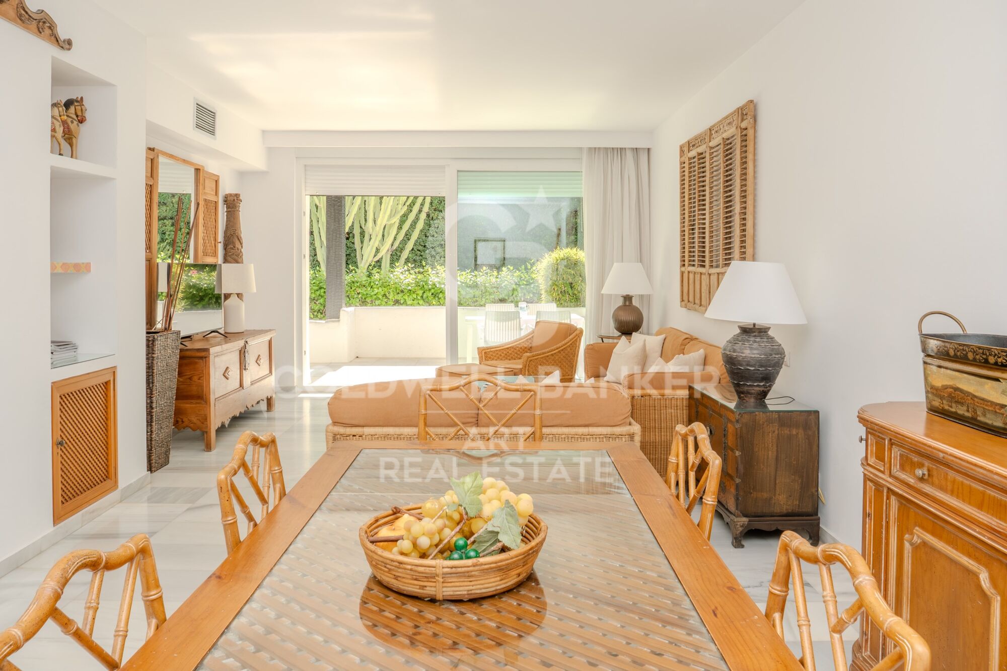 Exclusivo apartamento en la prestigiosa Urbanización La Alcazaba, Puerto Banús